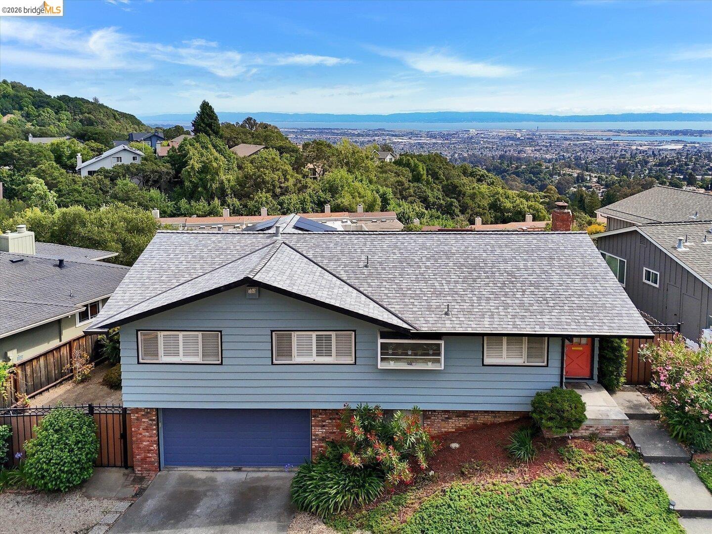 585 Crestmont DR, Oakland CA 94619 — photo 54