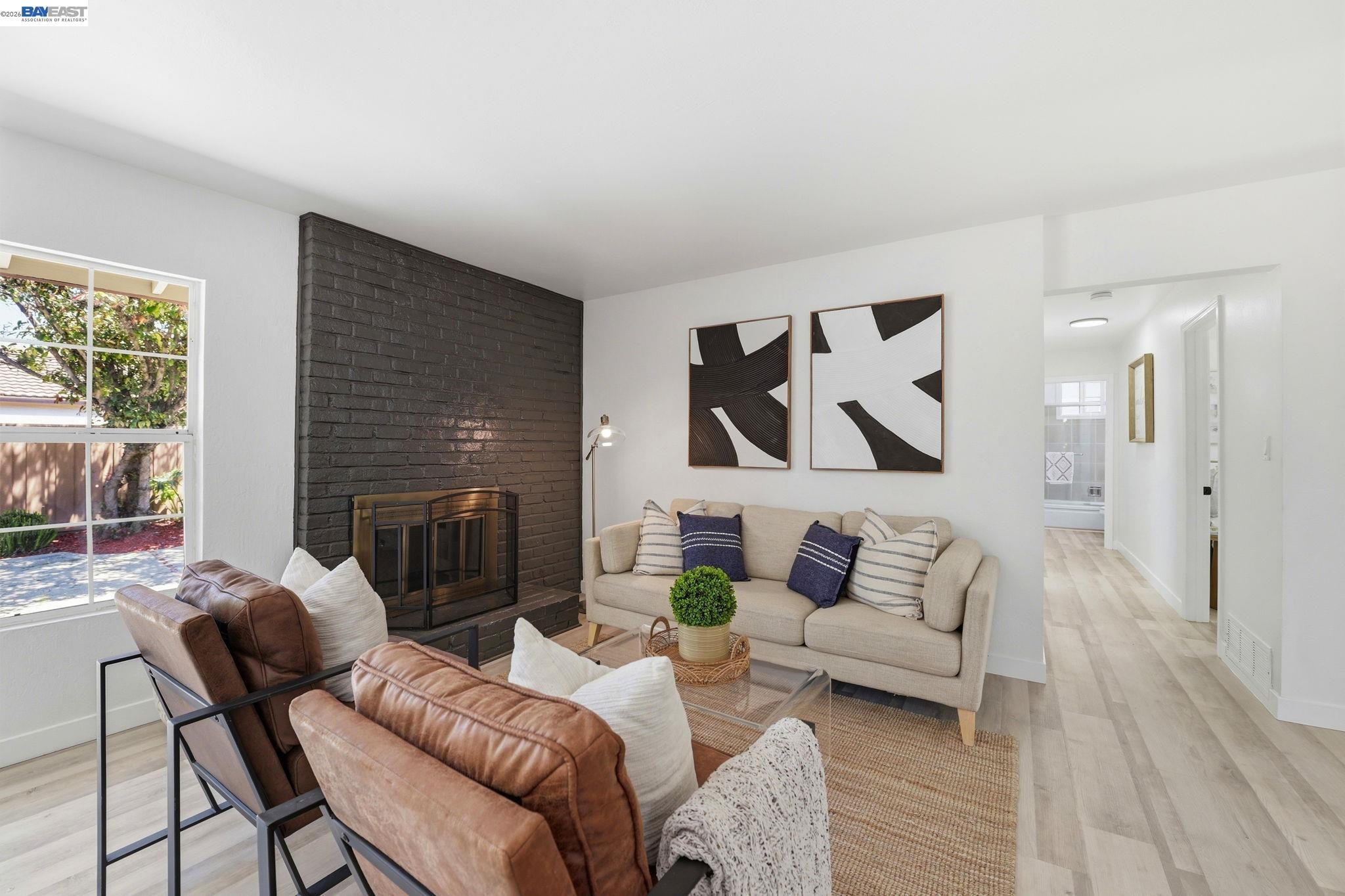 31070 Meadowbrook Ave, Hayward CA 94544 — photo 4
