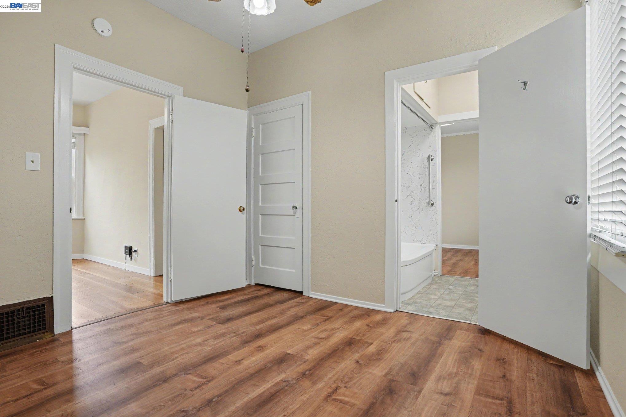 301 Lincoln Ave, Alameda CA 94501 — photo 13