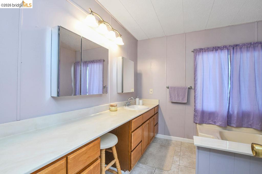 263 Coral Dr, Pittsburg CA 94565 — photo 16