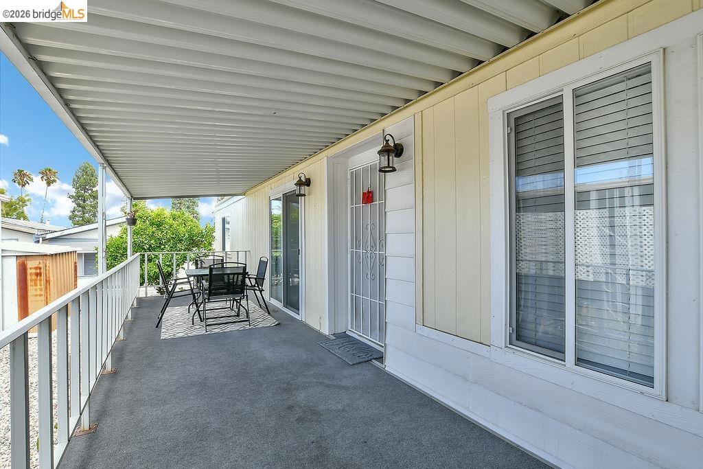 263 Coral Dr, Pittsburg CA 94565 — photo 4