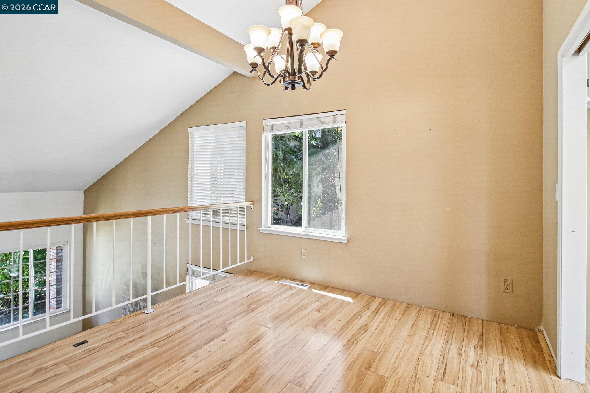 410 Oakbreeze Ct, Martinez CA 94553 — photo 11