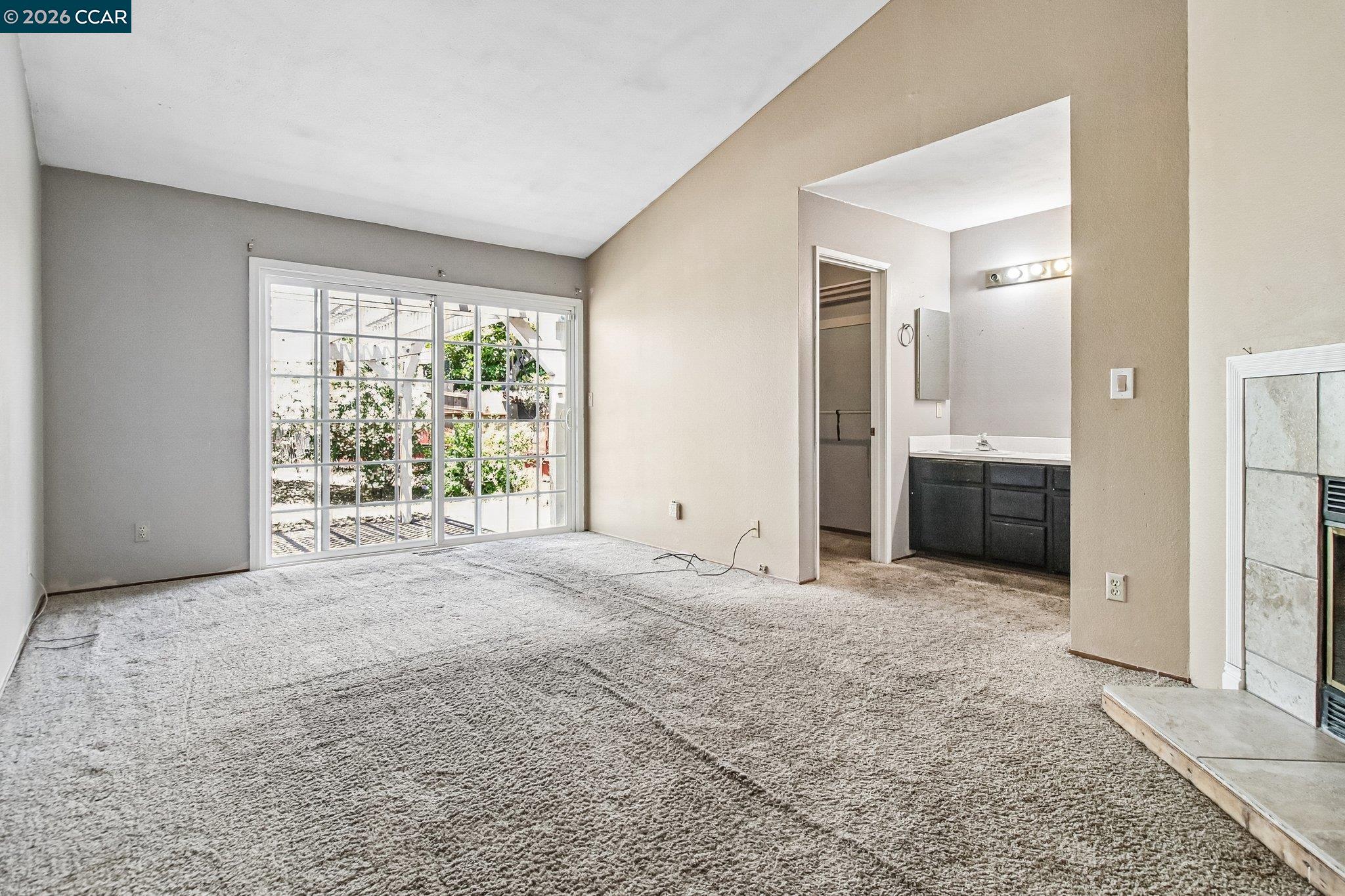 410 Oakbreeze Ct, Martinez CA 94553 — photo 28