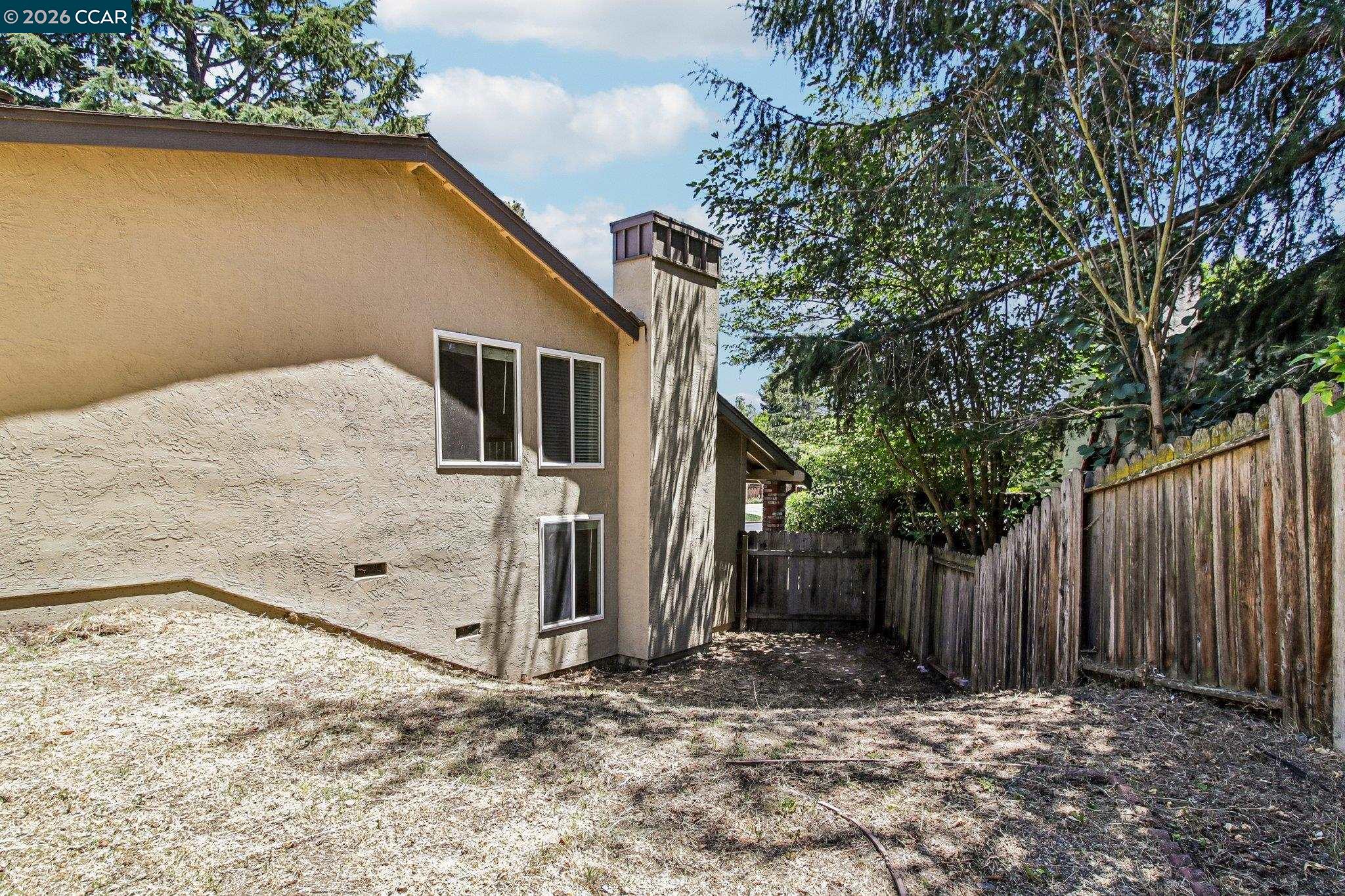 410 Oakbreeze Ct, Martinez CA 94553 — photo 47