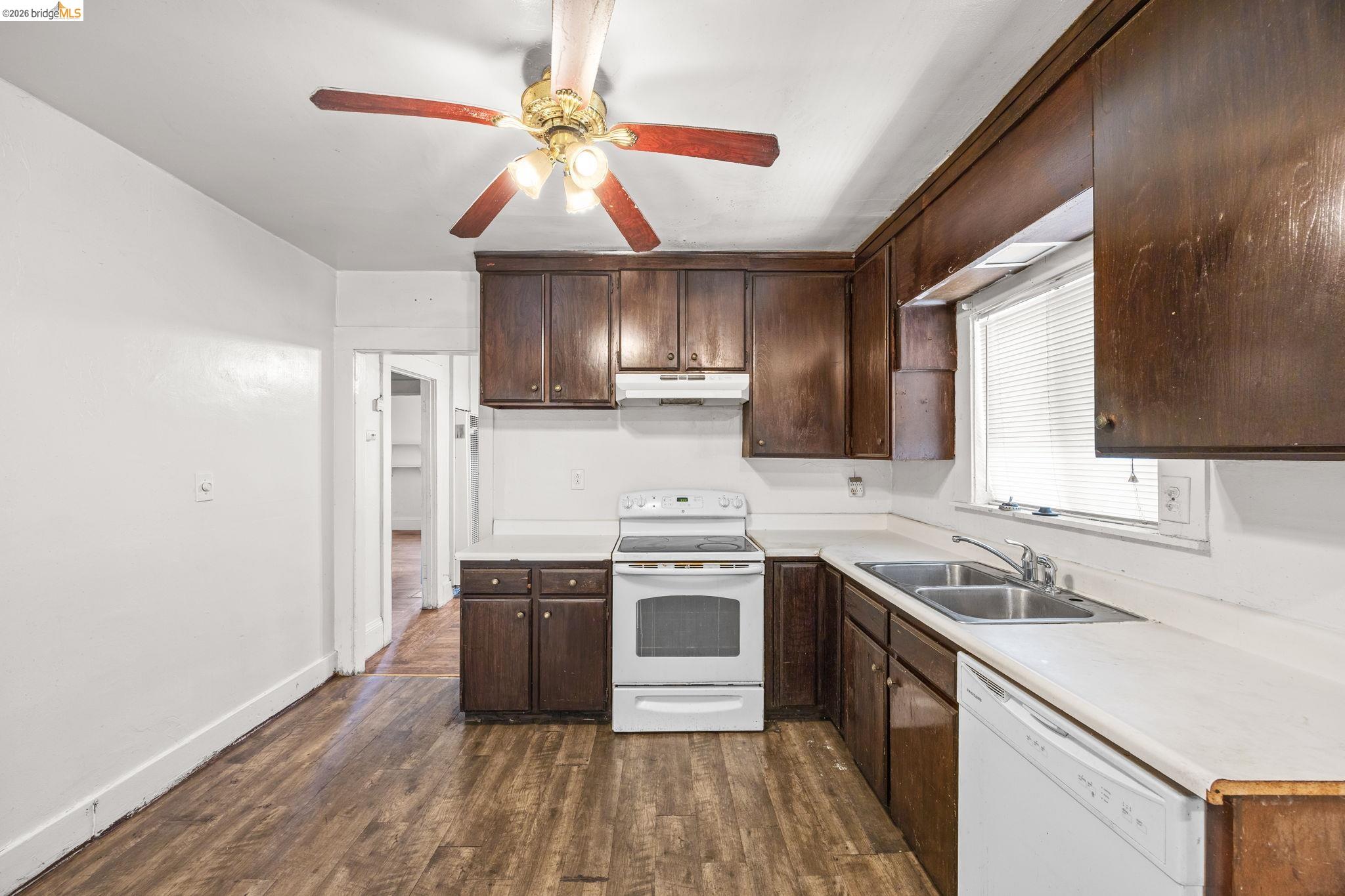 1439 92nd Ave., Oakland CA 94603 — photo 10