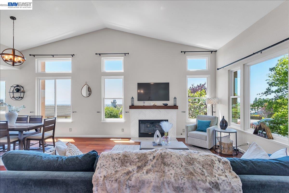 2433 Fox Ridge Dr, Castro Valley CA 94546 — photo 23