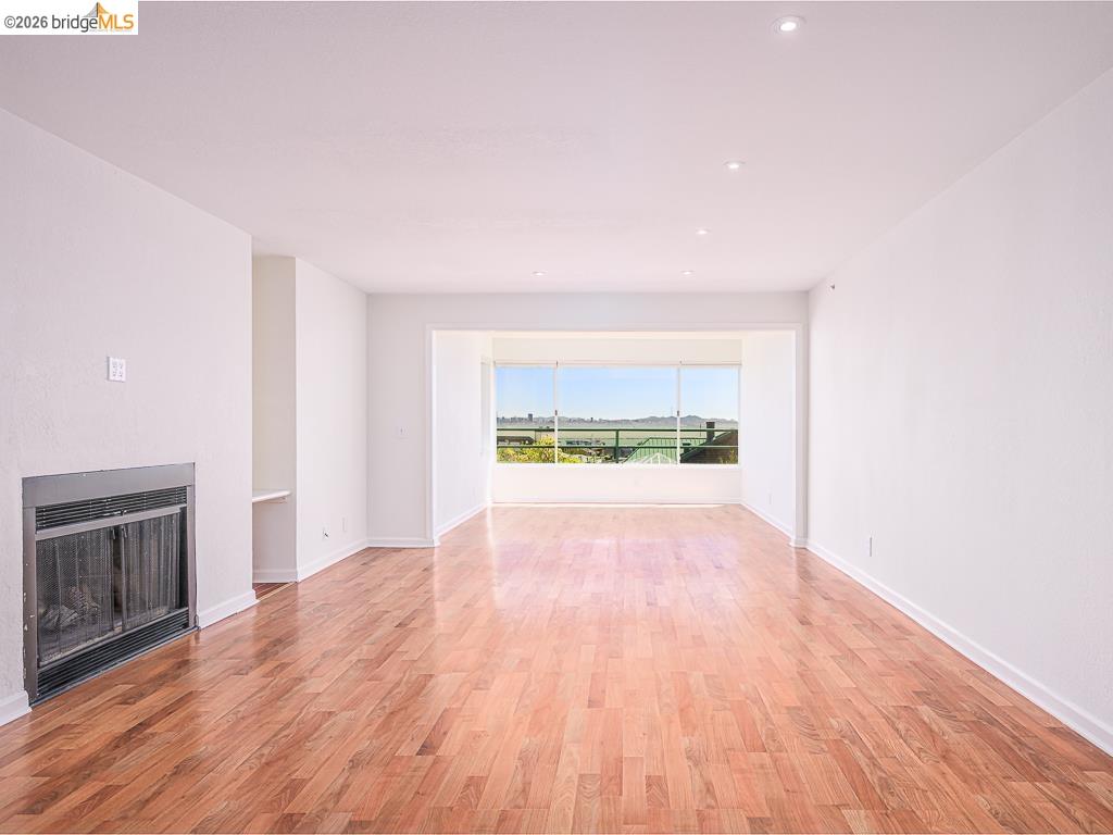 1201 Brickyard Way # 113, Richmond CA 94801 — photo 3