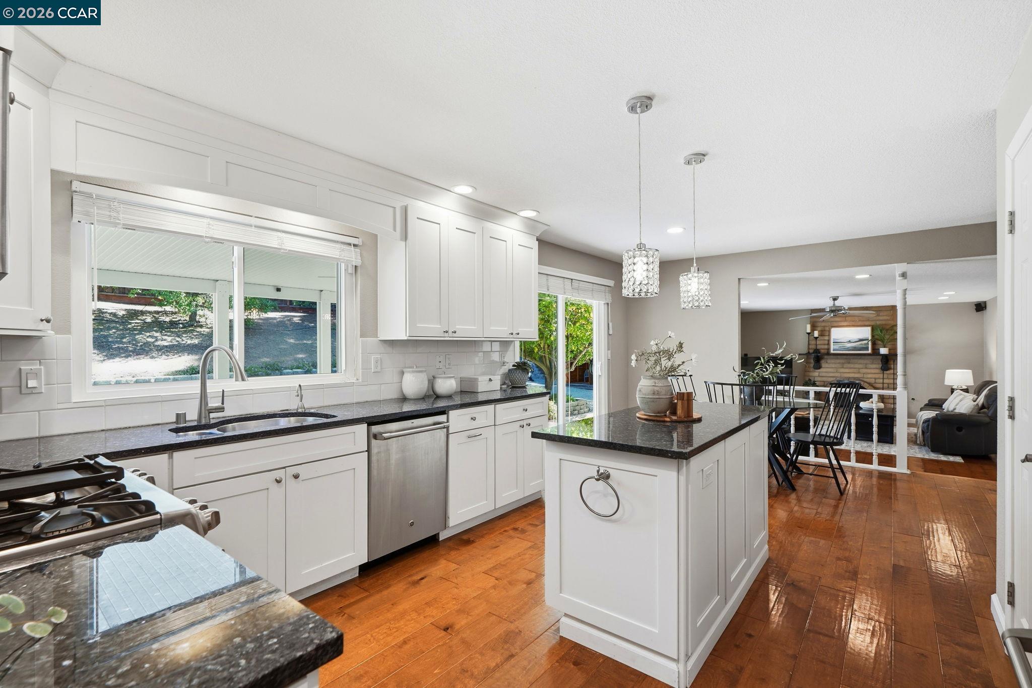 717 Bloching Cir, Clayton CA 94517 — photo 13