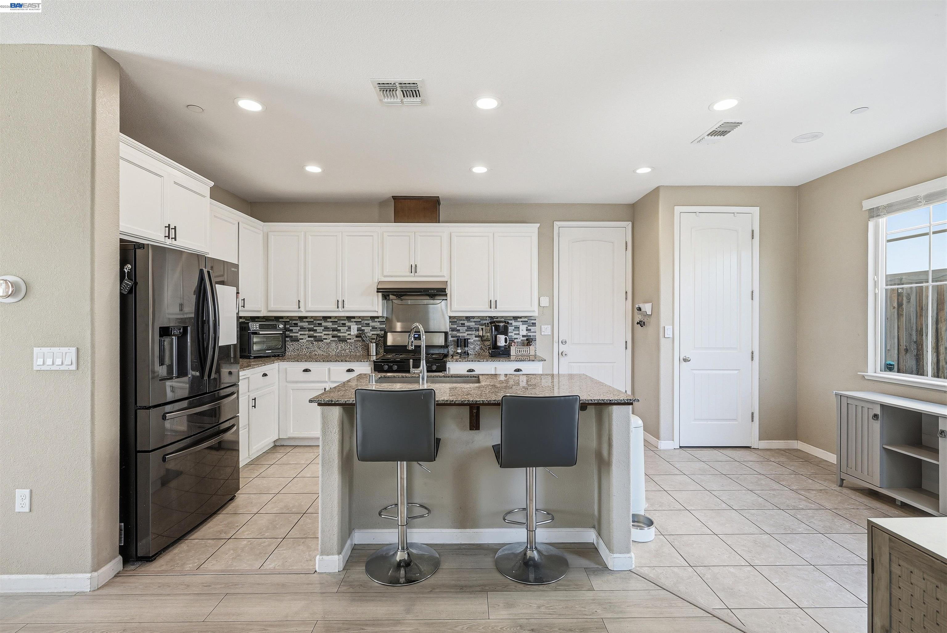 146 Halsey Way, Pittsburg CA 94565 — photo 6