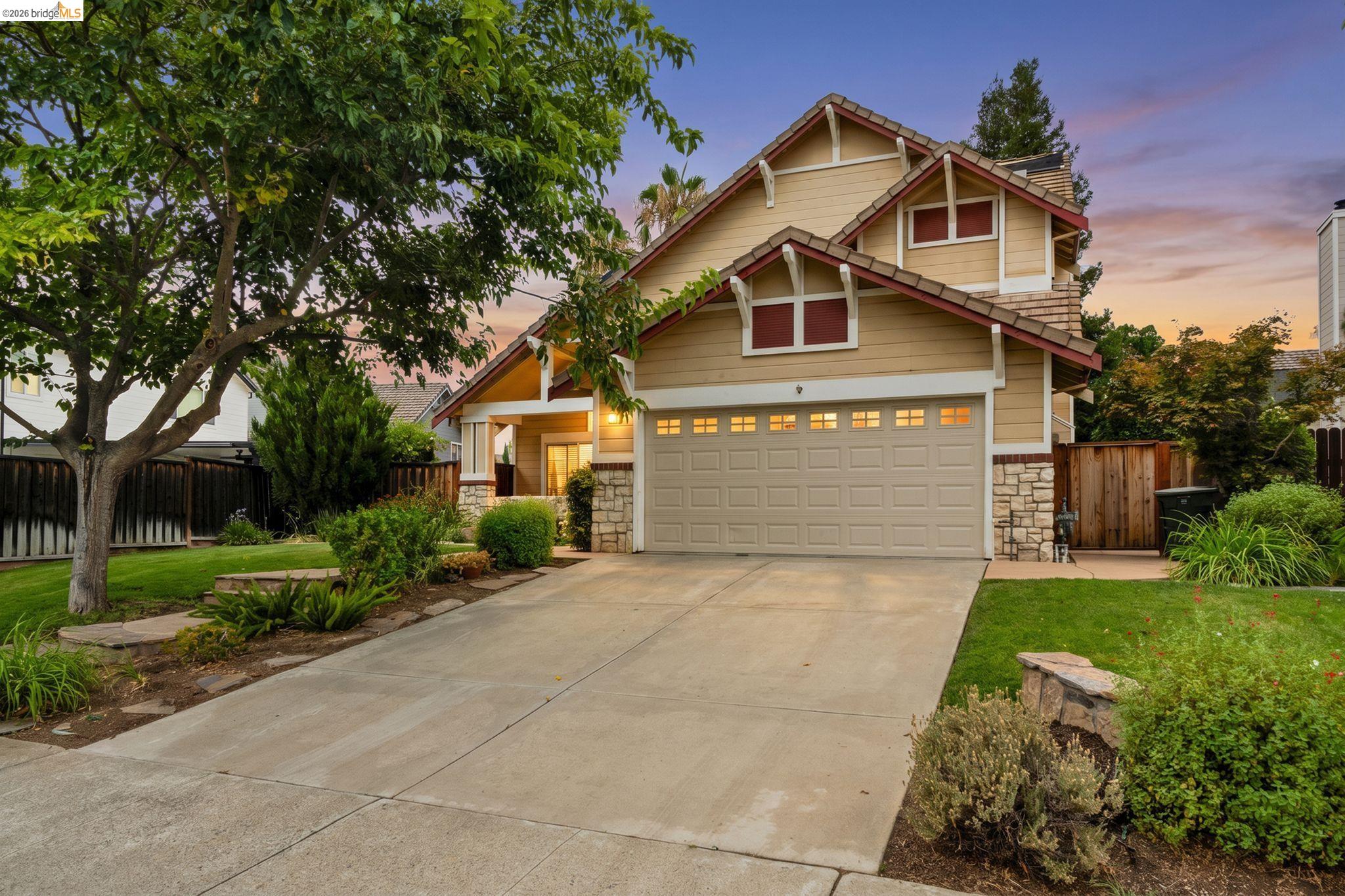 Front Image Thumbnail for EB41140545