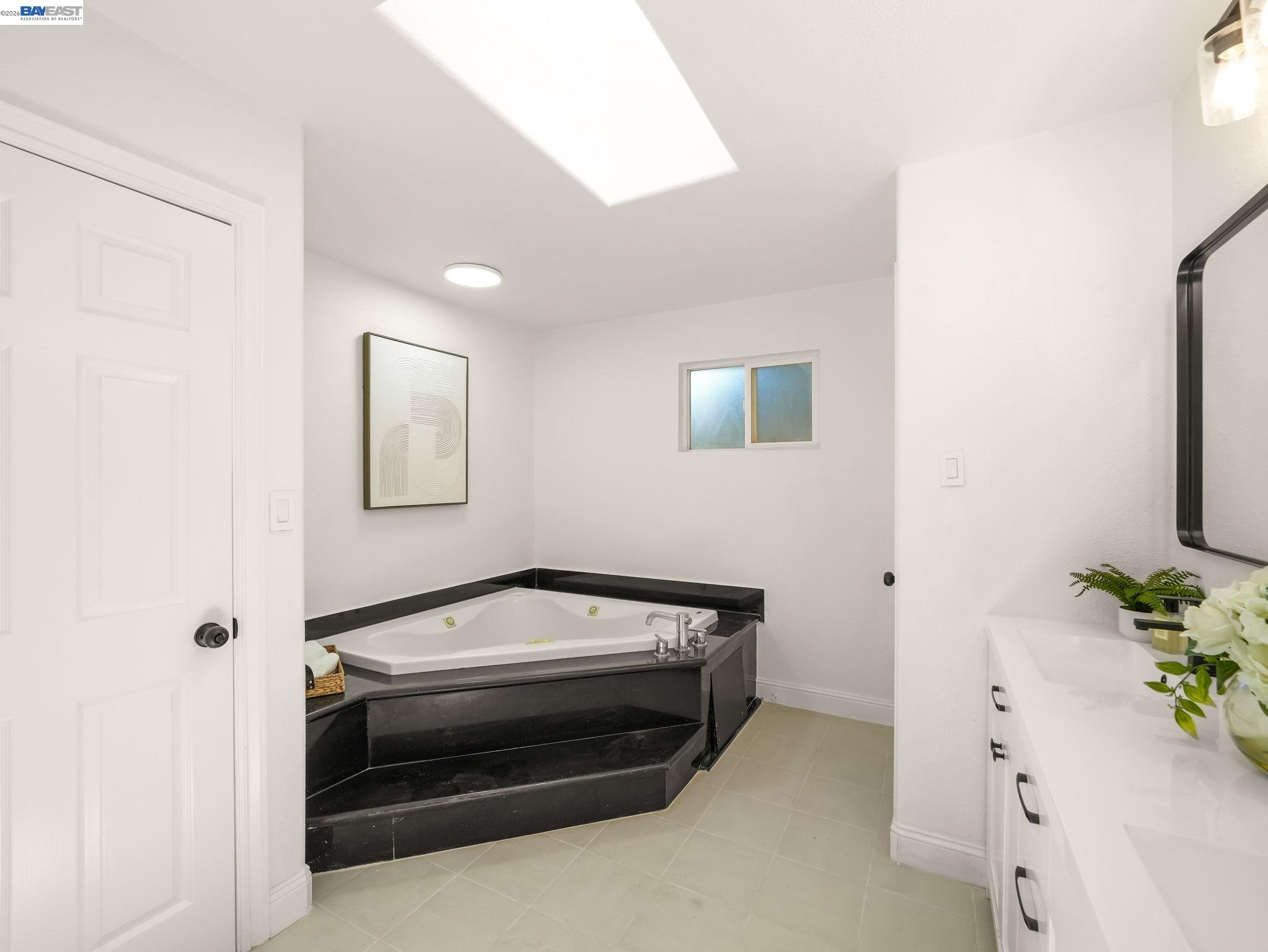 7974 Hillmont Drive, Oakland CA 94605 — photo 17
