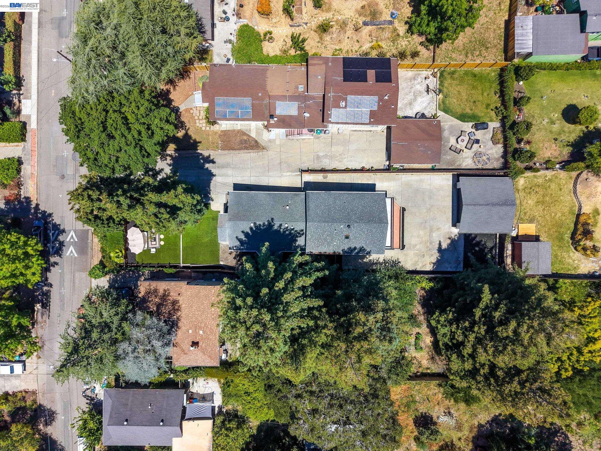 7974 Hillmont Drive, Oakland CA 94605 — photo 44