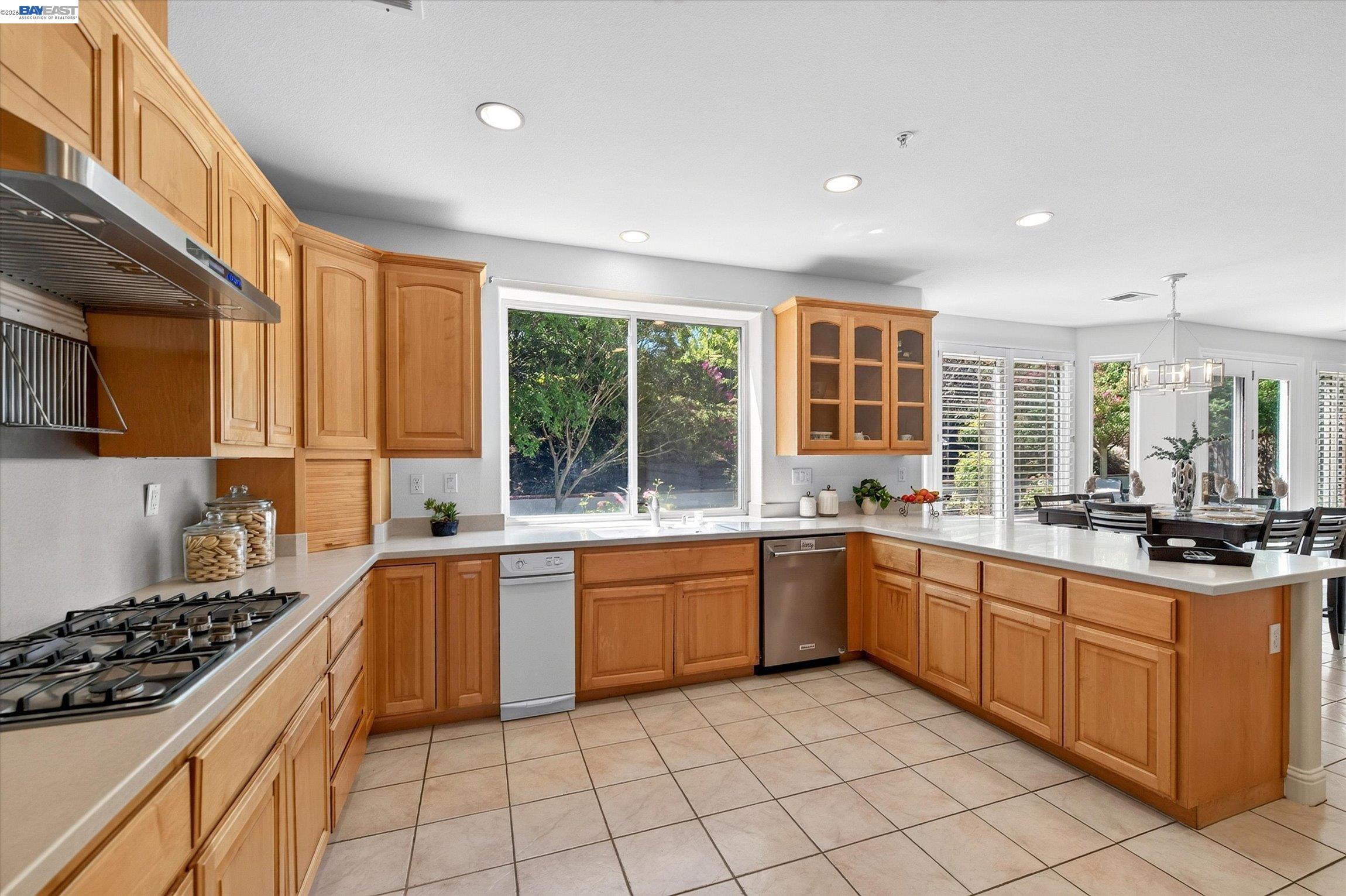 3325 Medallion Ct, Pleasanton CA 94588 — photo 11