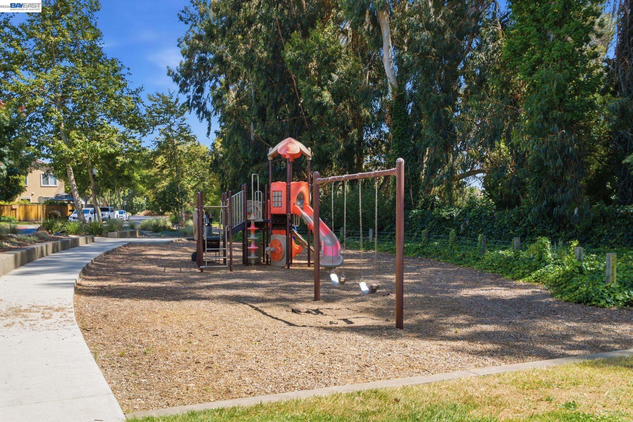 106 Accolade Dr, San Leandro CA 94577 — photo 42