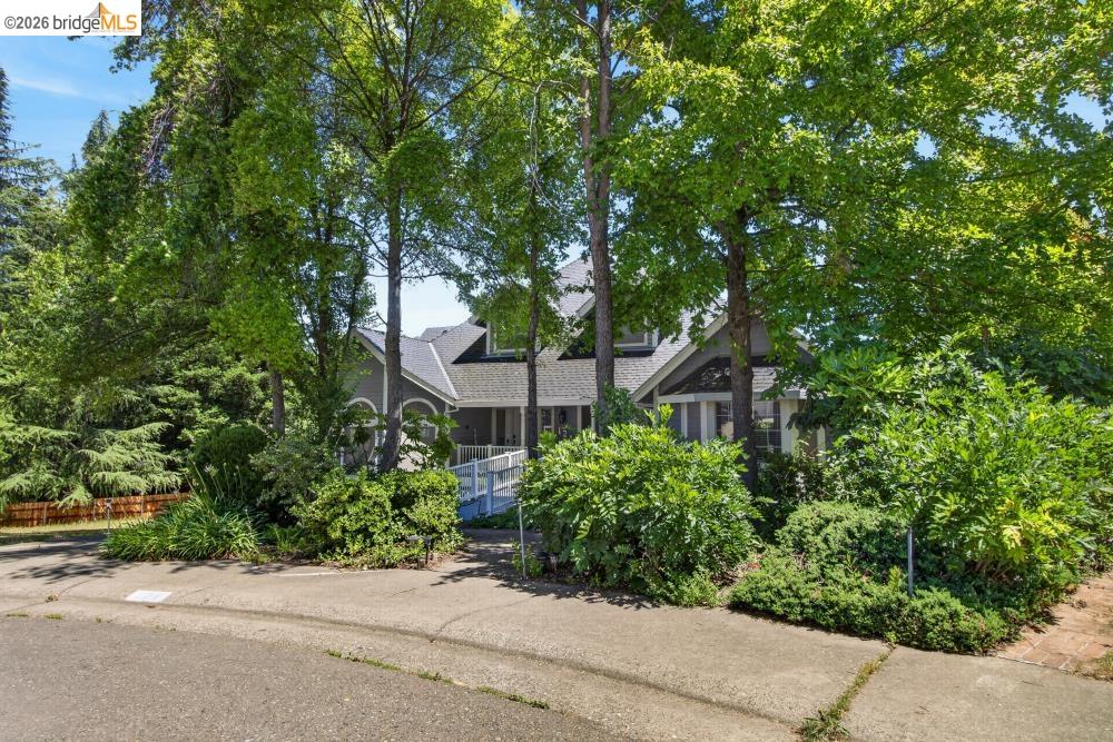 124 Abrozo CT, Folsom CA 95630 — photo 3