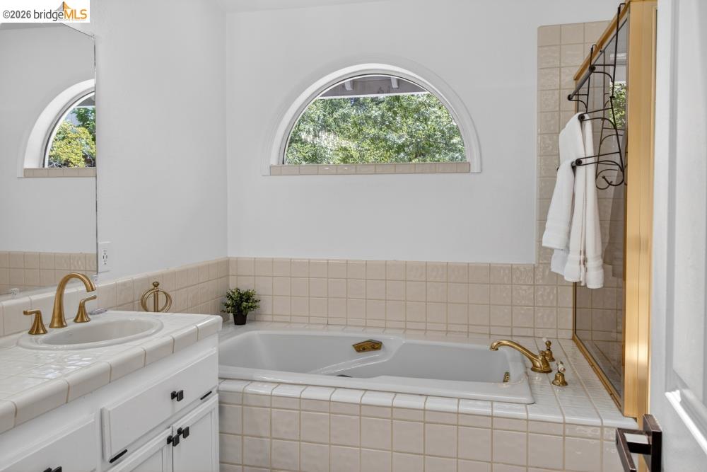 124 Abrozo CT, Folsom CA 95630 — photo 51