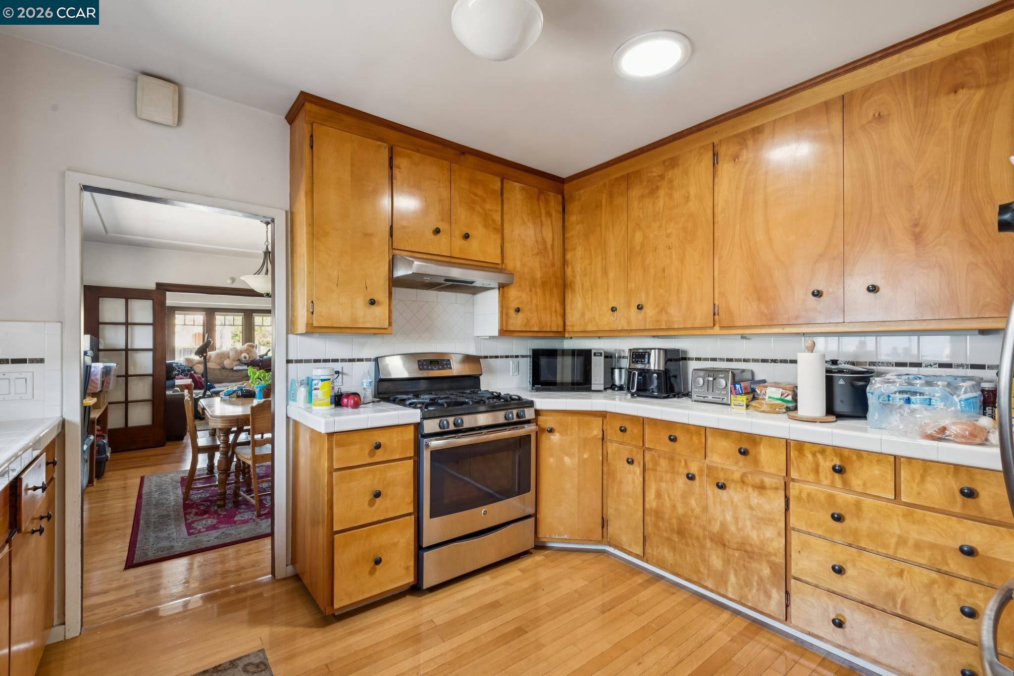 1242 Hopkins St, Berkeley CA 94702 — photo 20