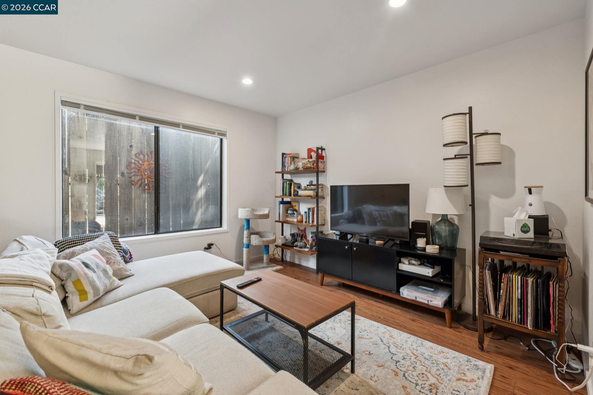 1242 Hopkins St, Berkeley CA 94702 — photo 41