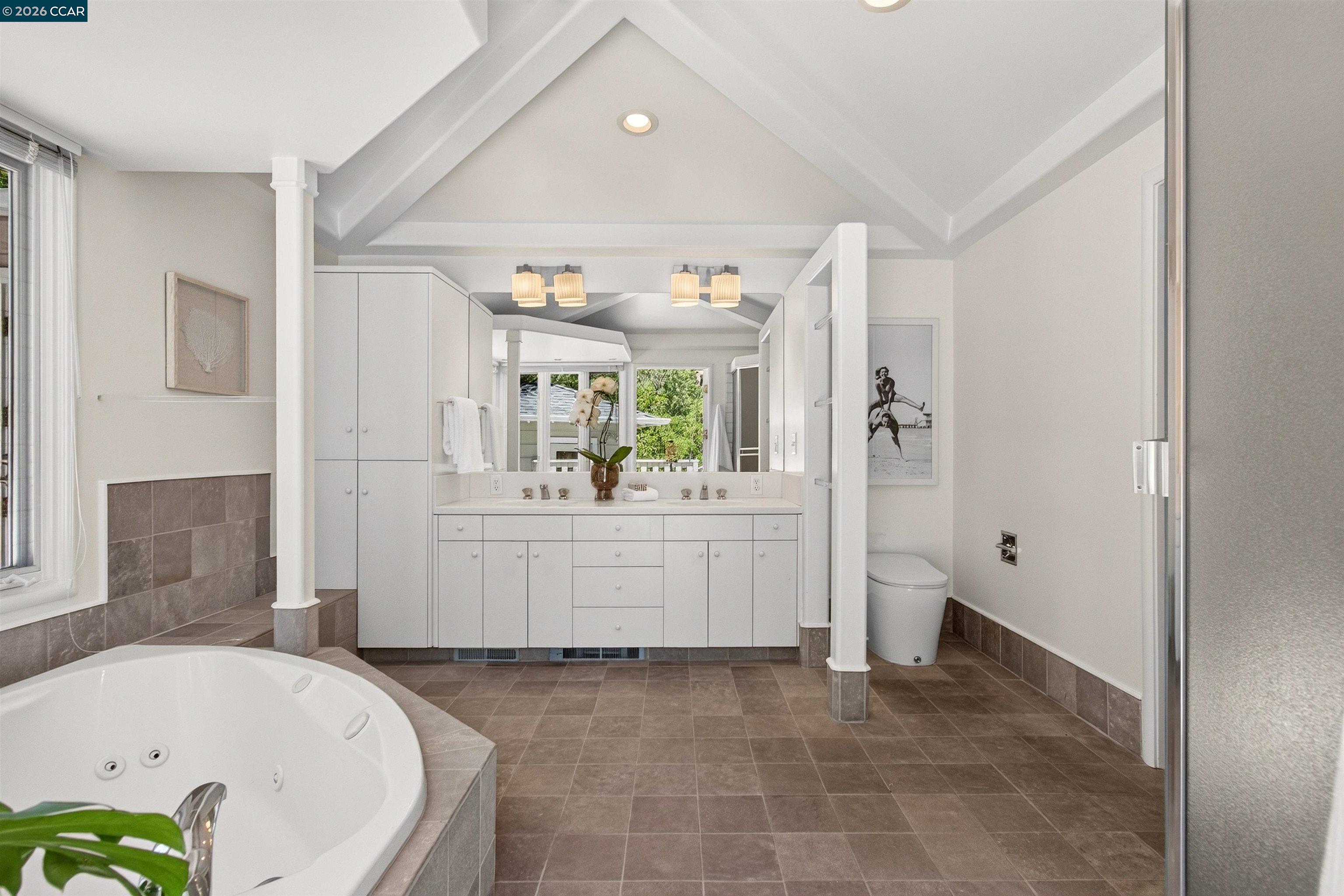 1 Greenwood Ct, Orinda CA 94563 — photo 21