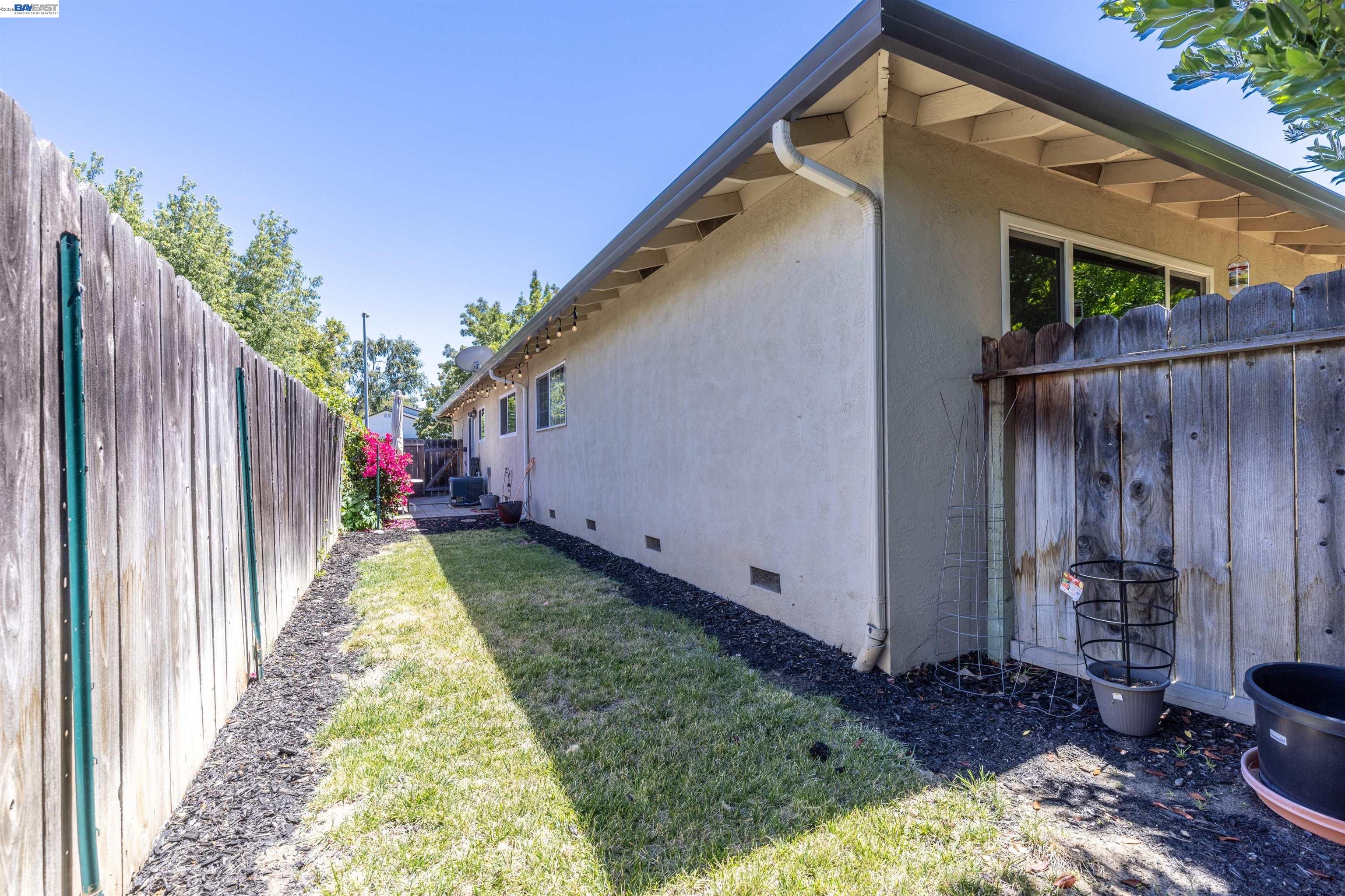 5252 & 5250 Norma Way, Livermore CA 94550 — photo 16