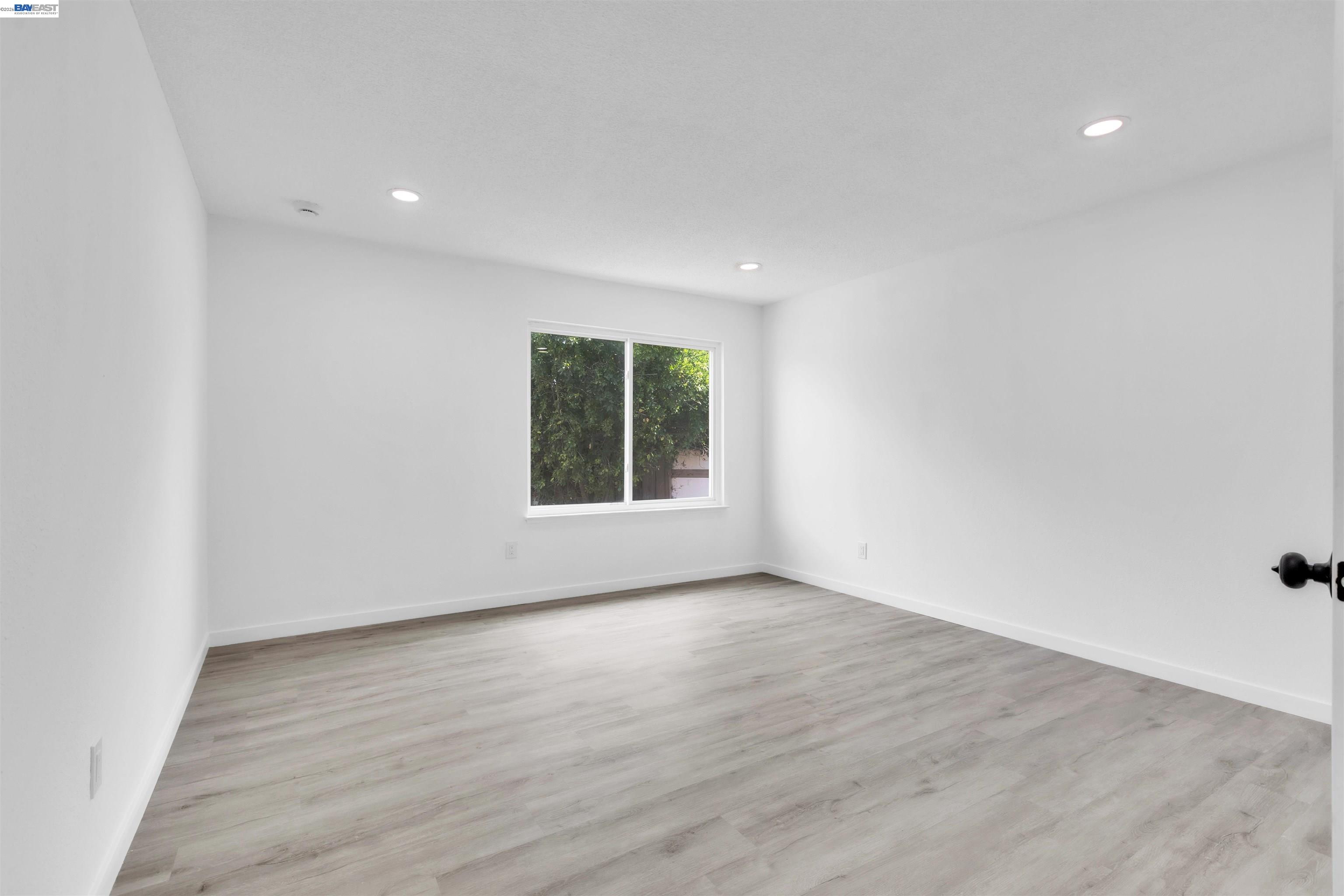 883 Inverness Ct, Fairfield, CA 94533 photo 11