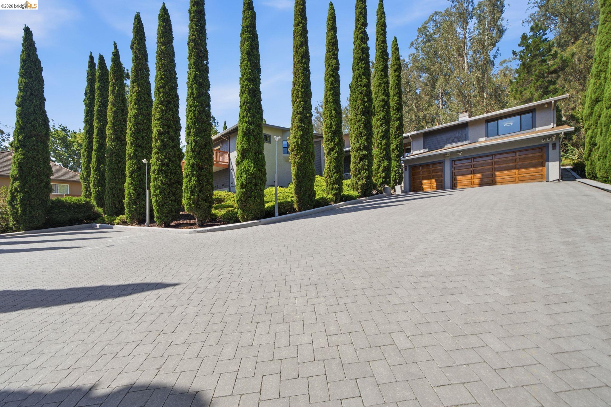 Front Image Thumbnail for EB41140642