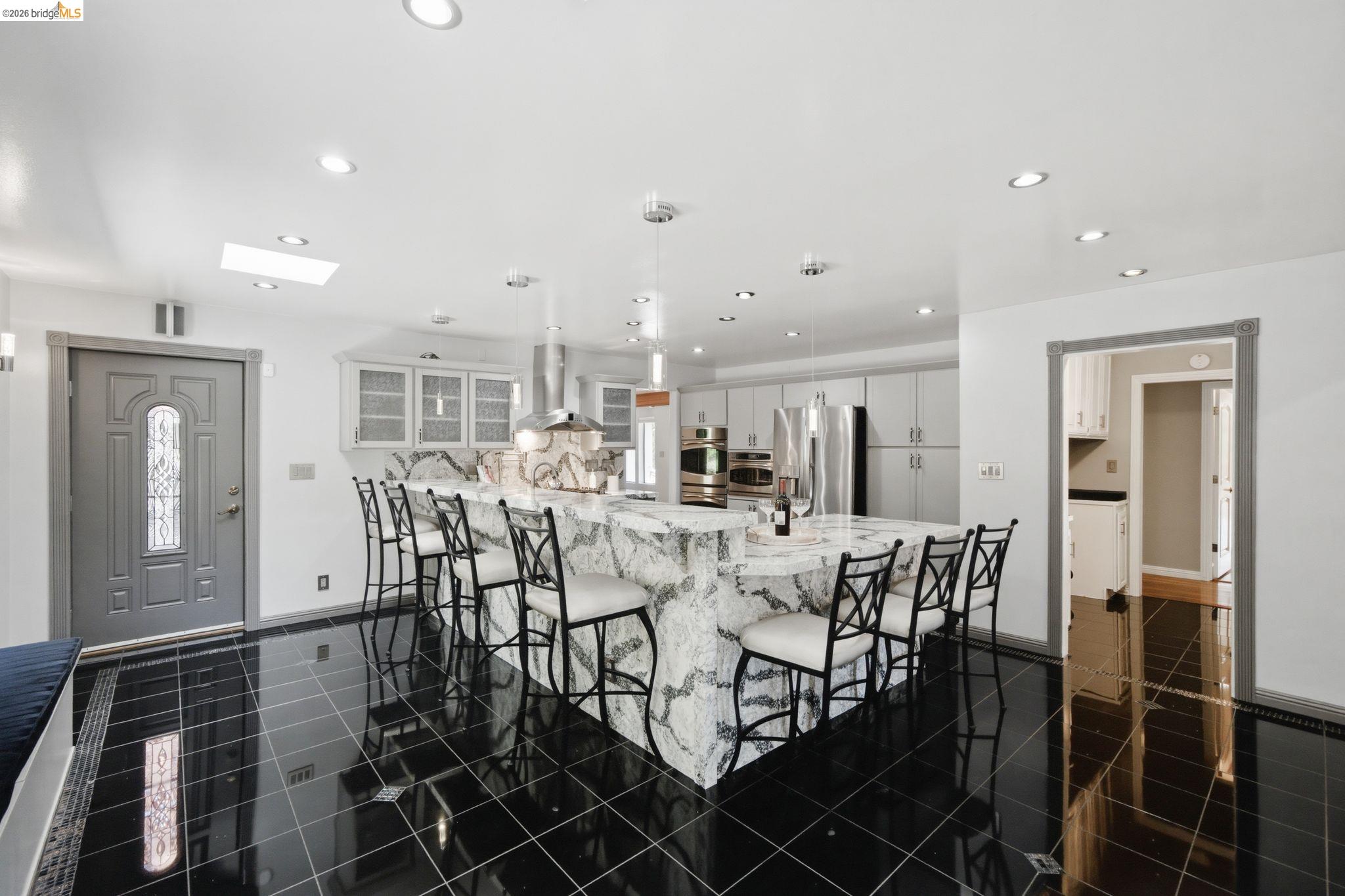 11133 Golf Links Rd, Oakland CA 94605 — photo 17