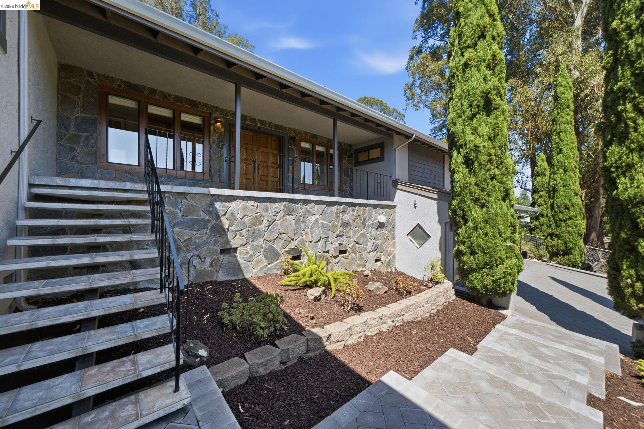 11133 Golf Links Rd, Oakland CA 94605 — photo 6