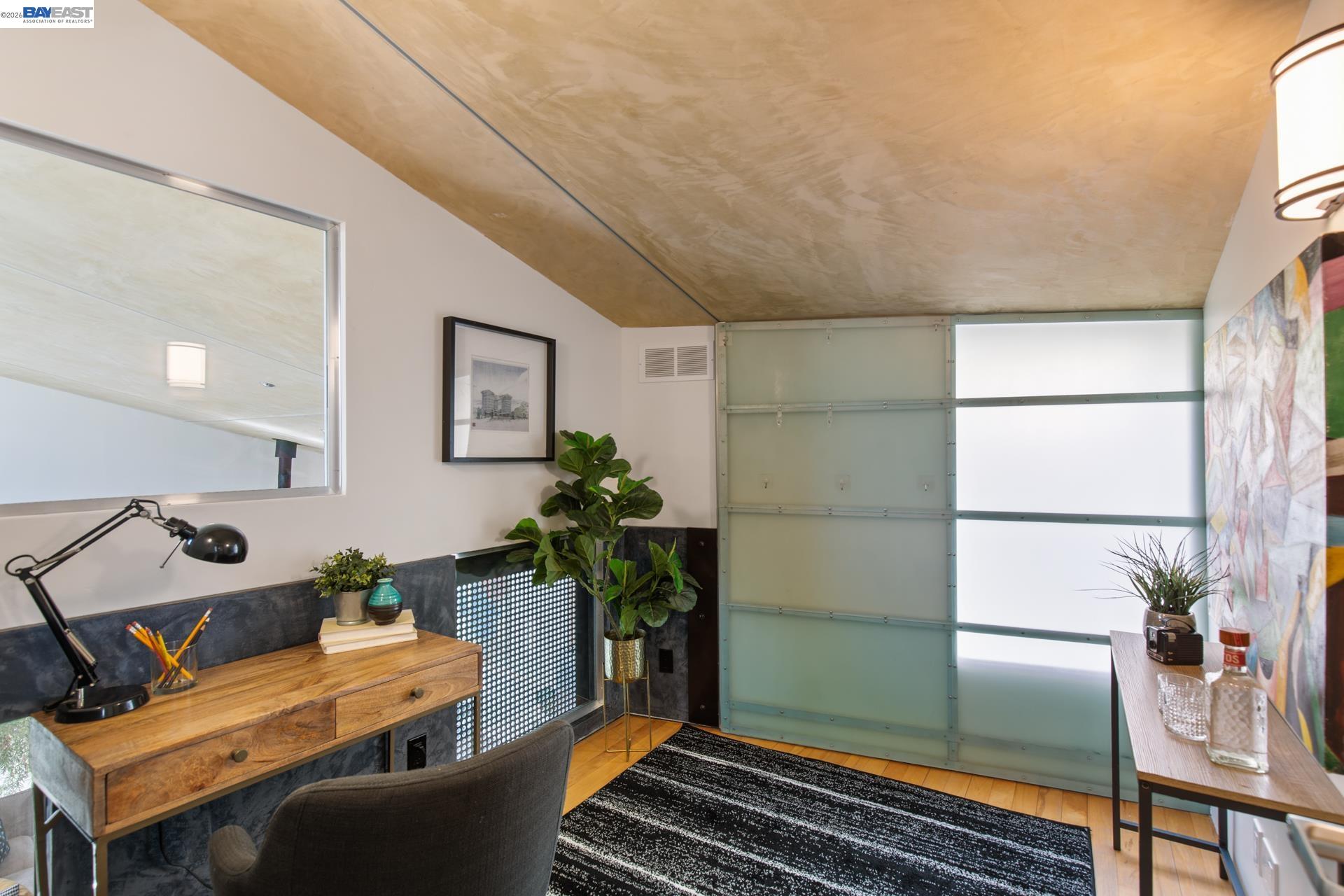755 Folger Ave, Berkeley CA 94710 — photo 26