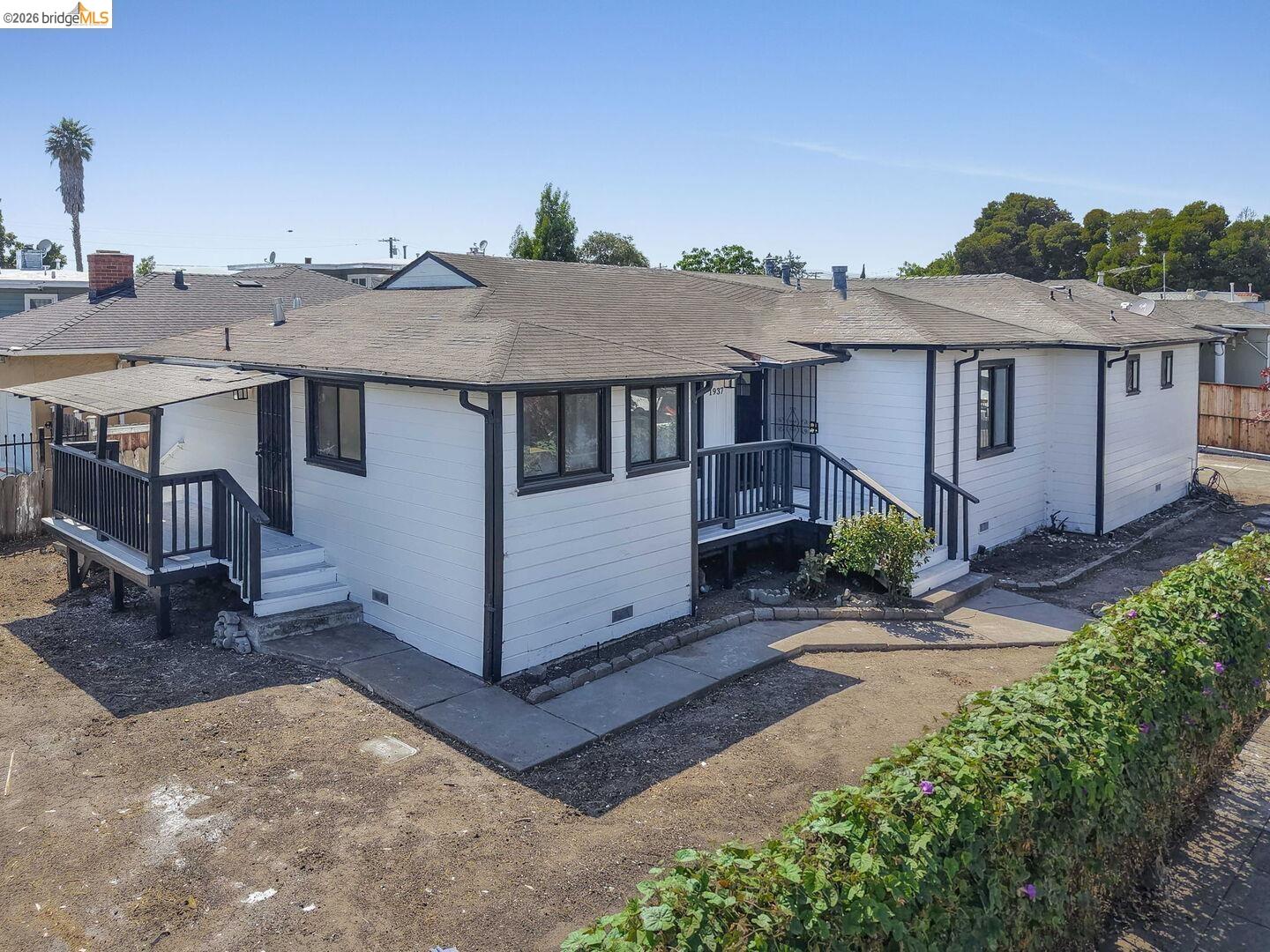 1937 98th Ave, Oakland