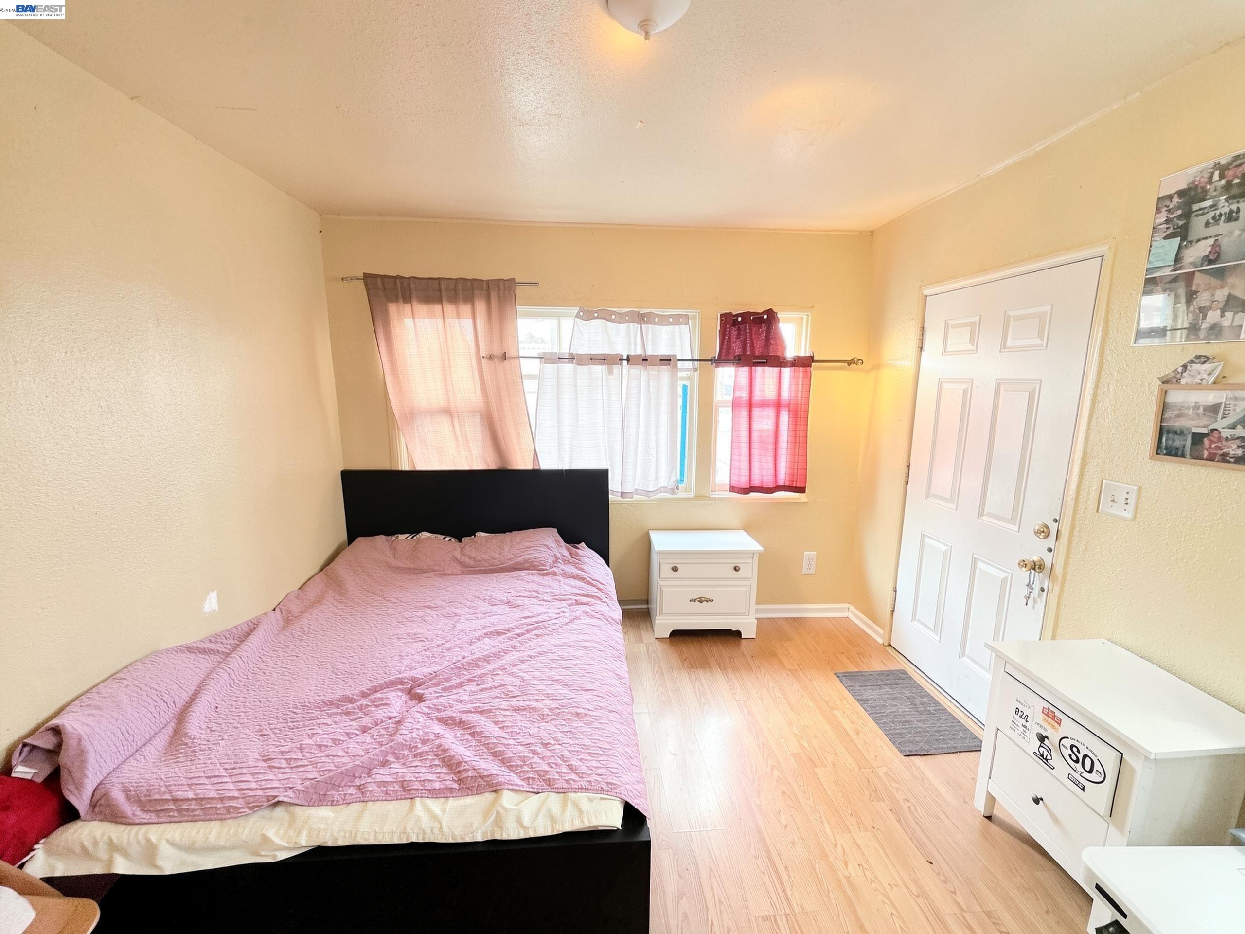 2051 23rd Ave, Oakland CA 94606 — photo 11