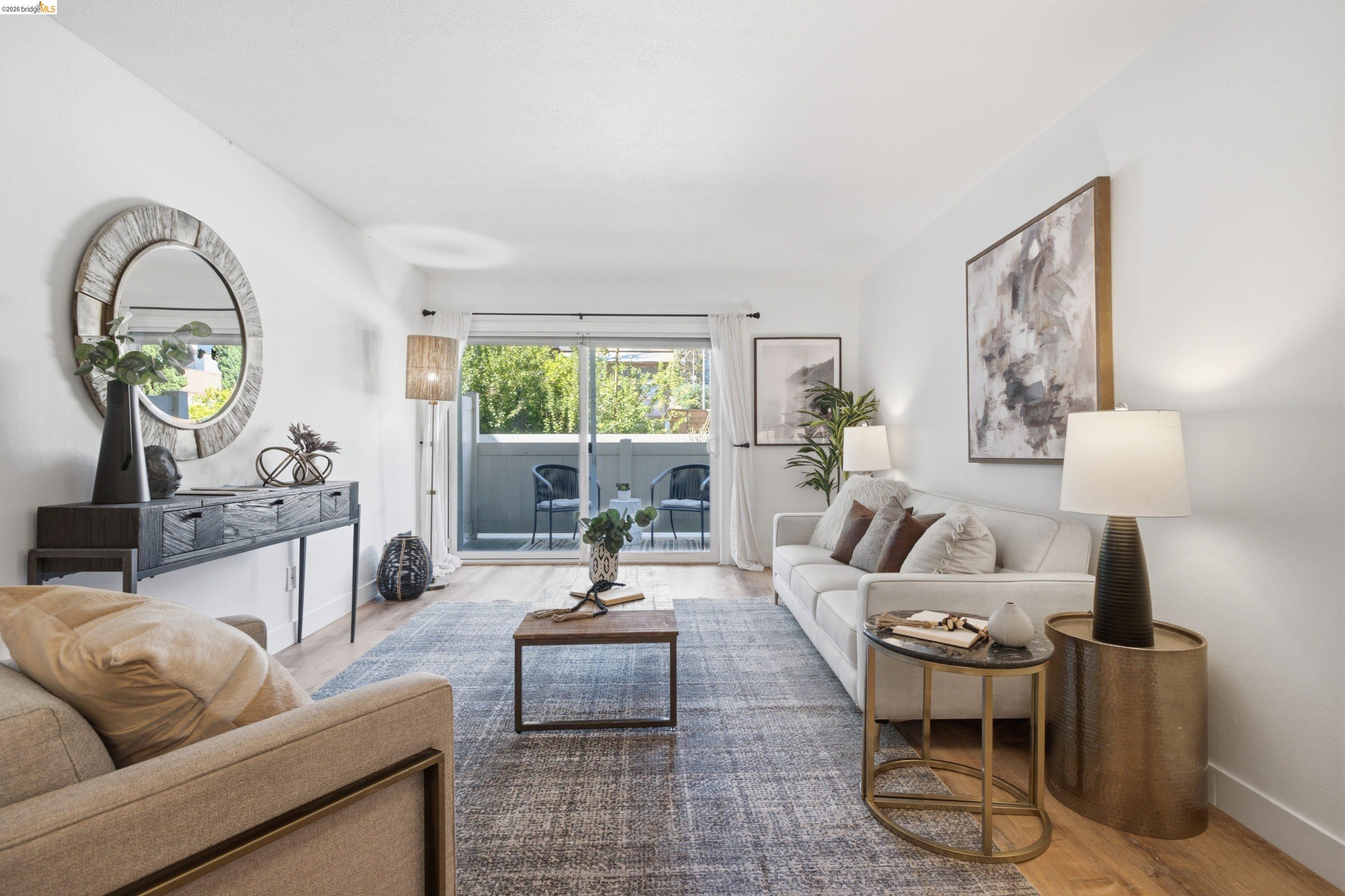 288 Whitmore St 121, Oakland
