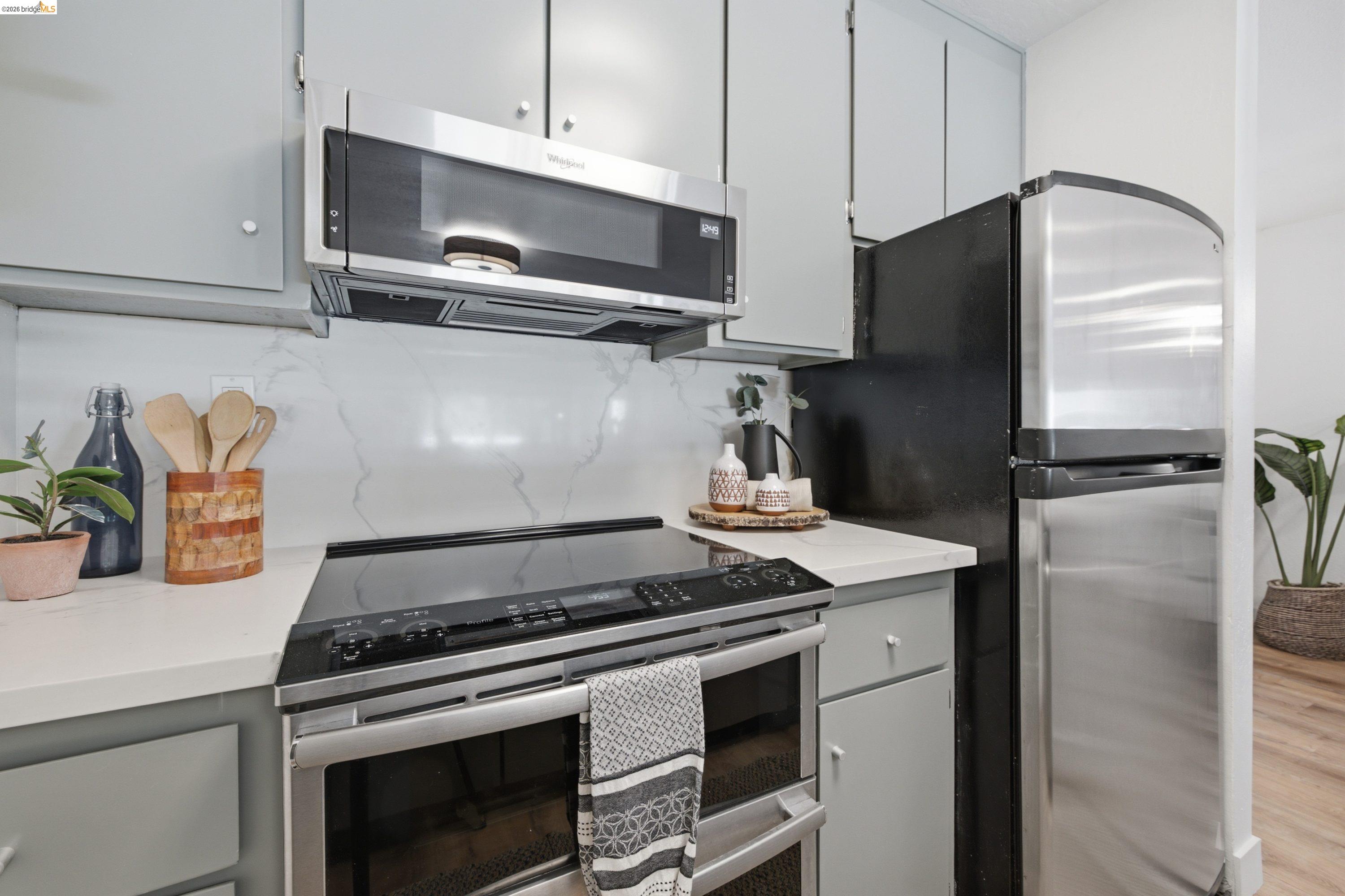 288 Whitmore St # 121, Oakland CA 94611 — photo 11