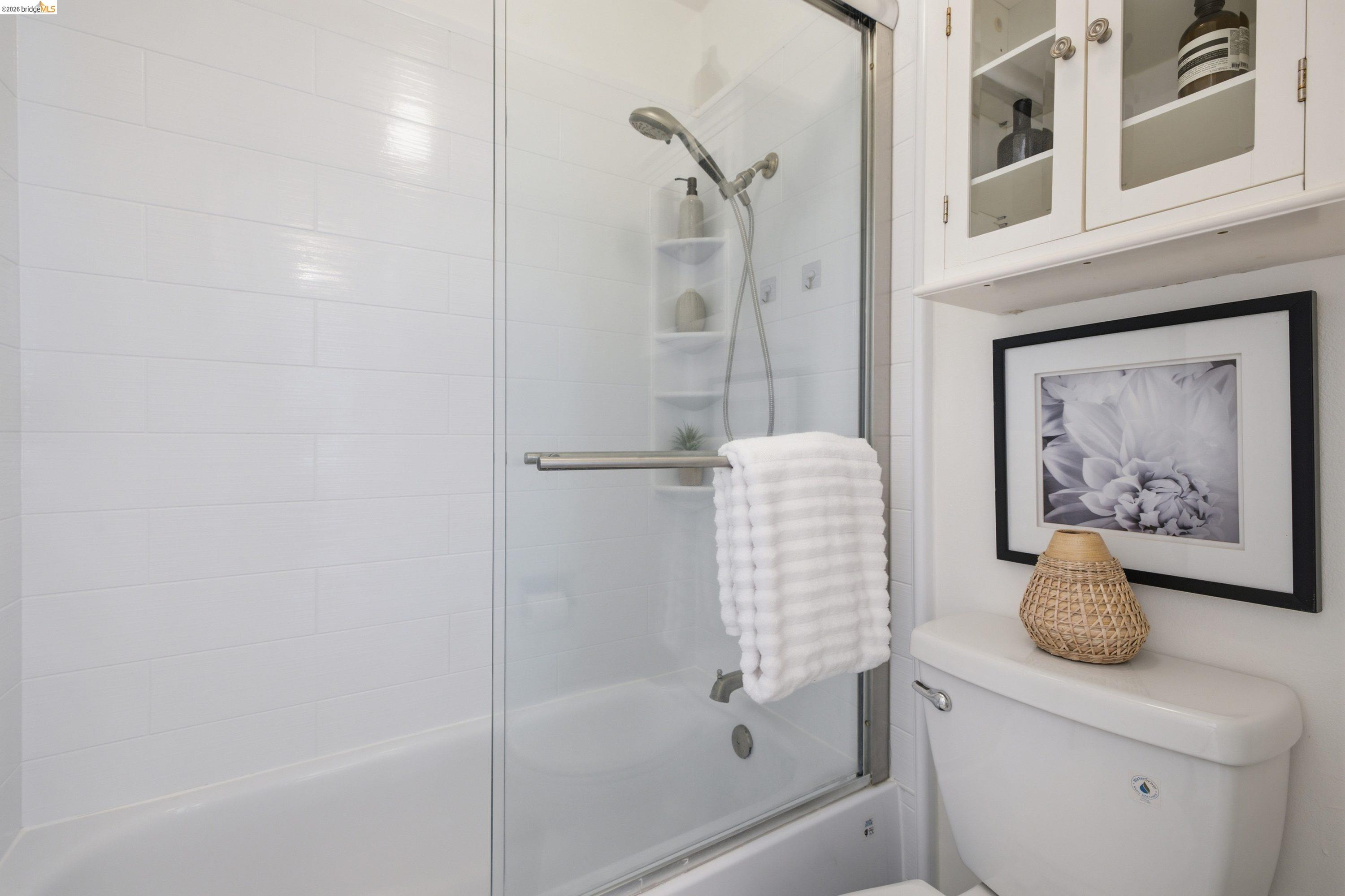 288 Whitmore St # 121, Oakland CA 94611 — photo 19