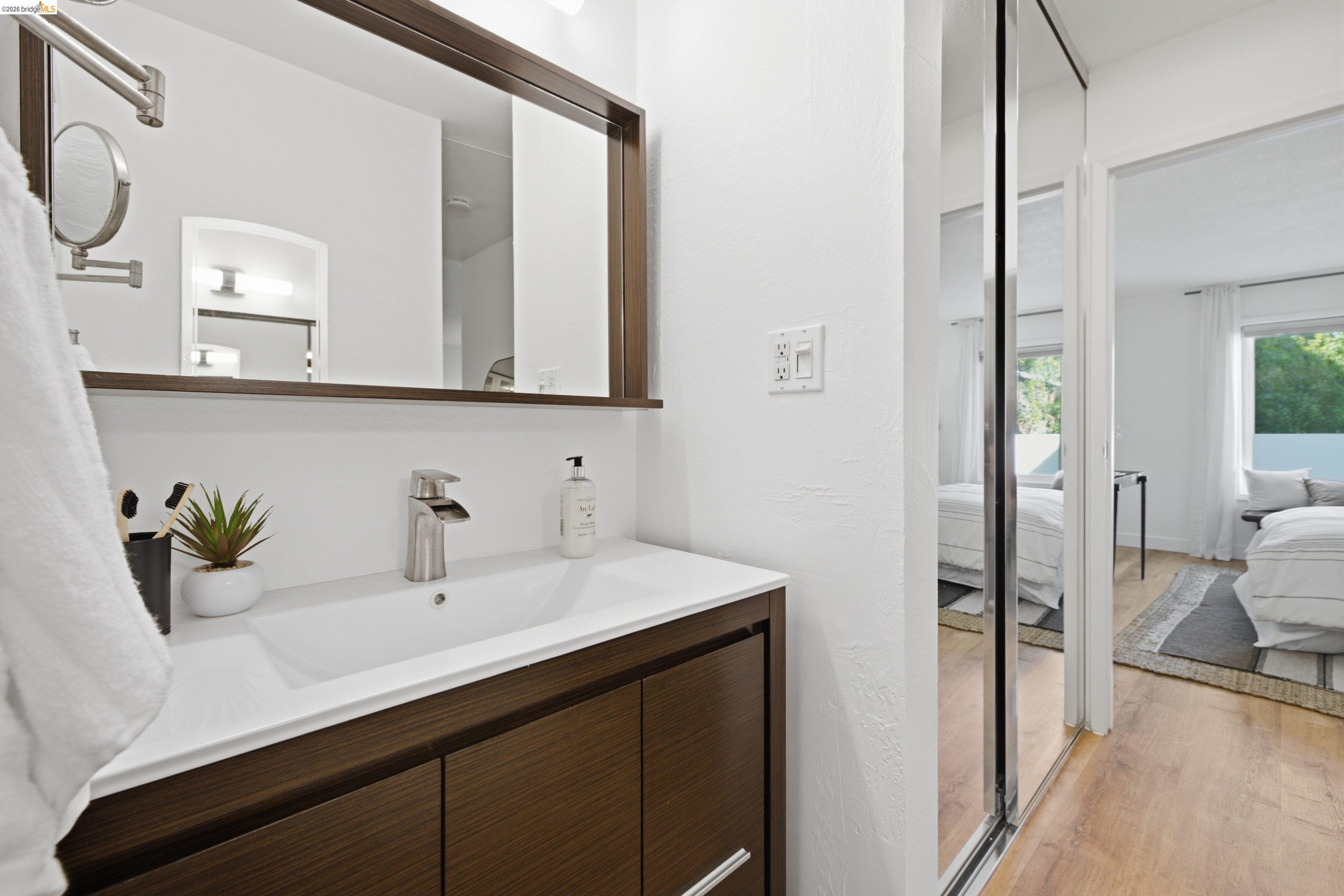 288 Whitmore St # 121, Oakland CA 94611 — photo 20