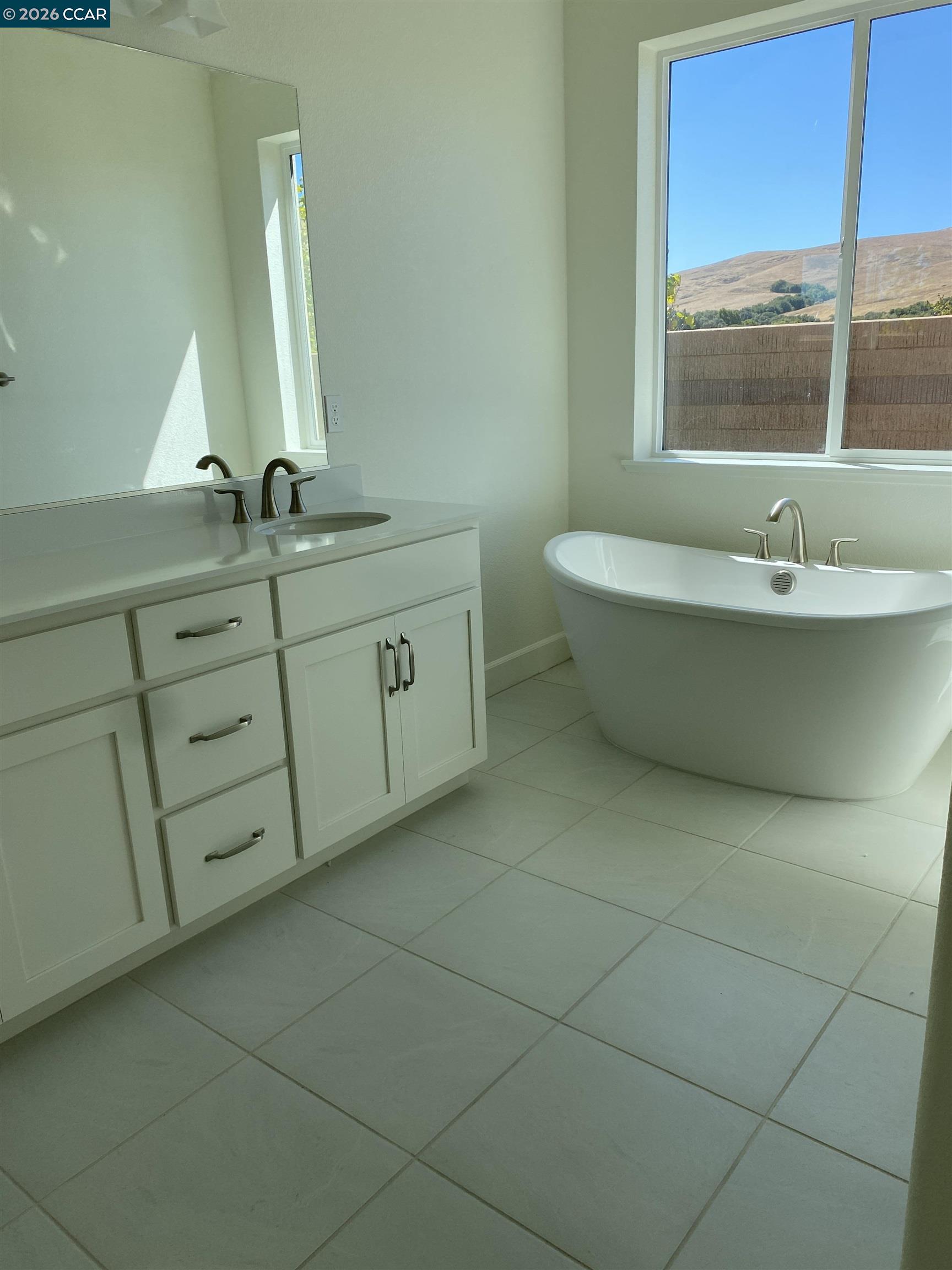 527 Yarrow Drive, Fairfield CA 94534 — photo 6