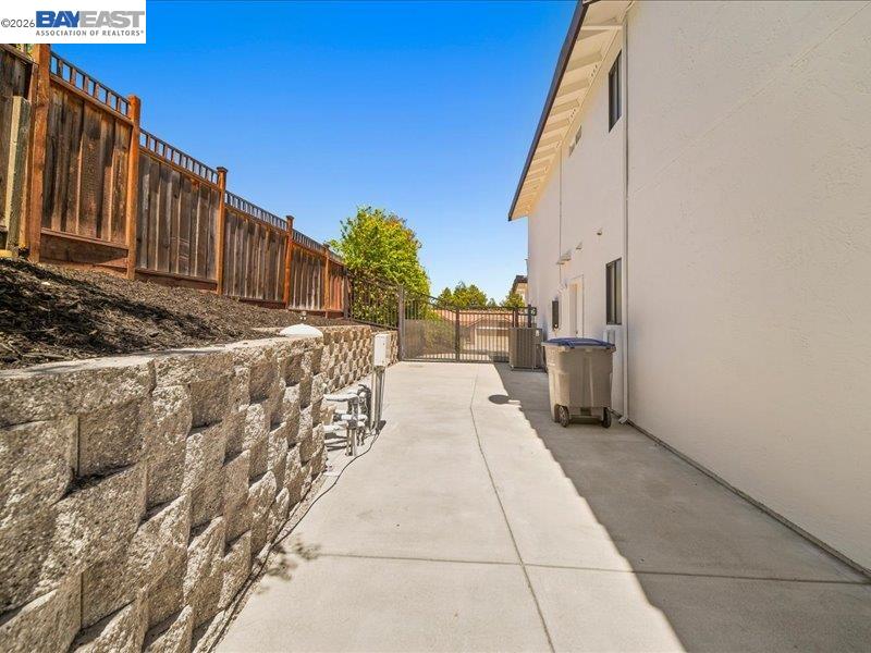 7966 Iglesia Dr, Dublin CA 94568 — photo 52