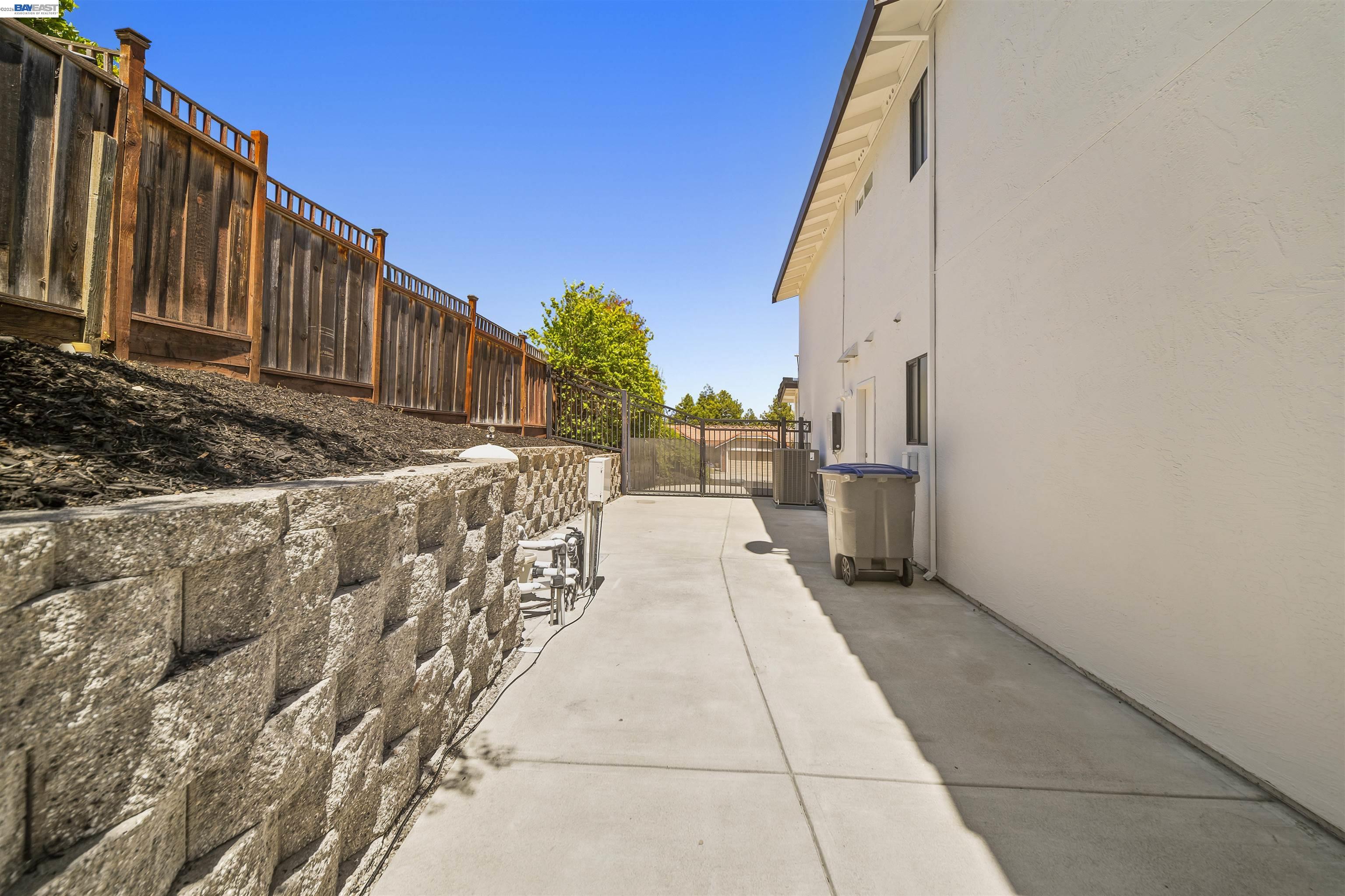 7966 Iglesia Dr, Dublin CA 94568 — photo 63