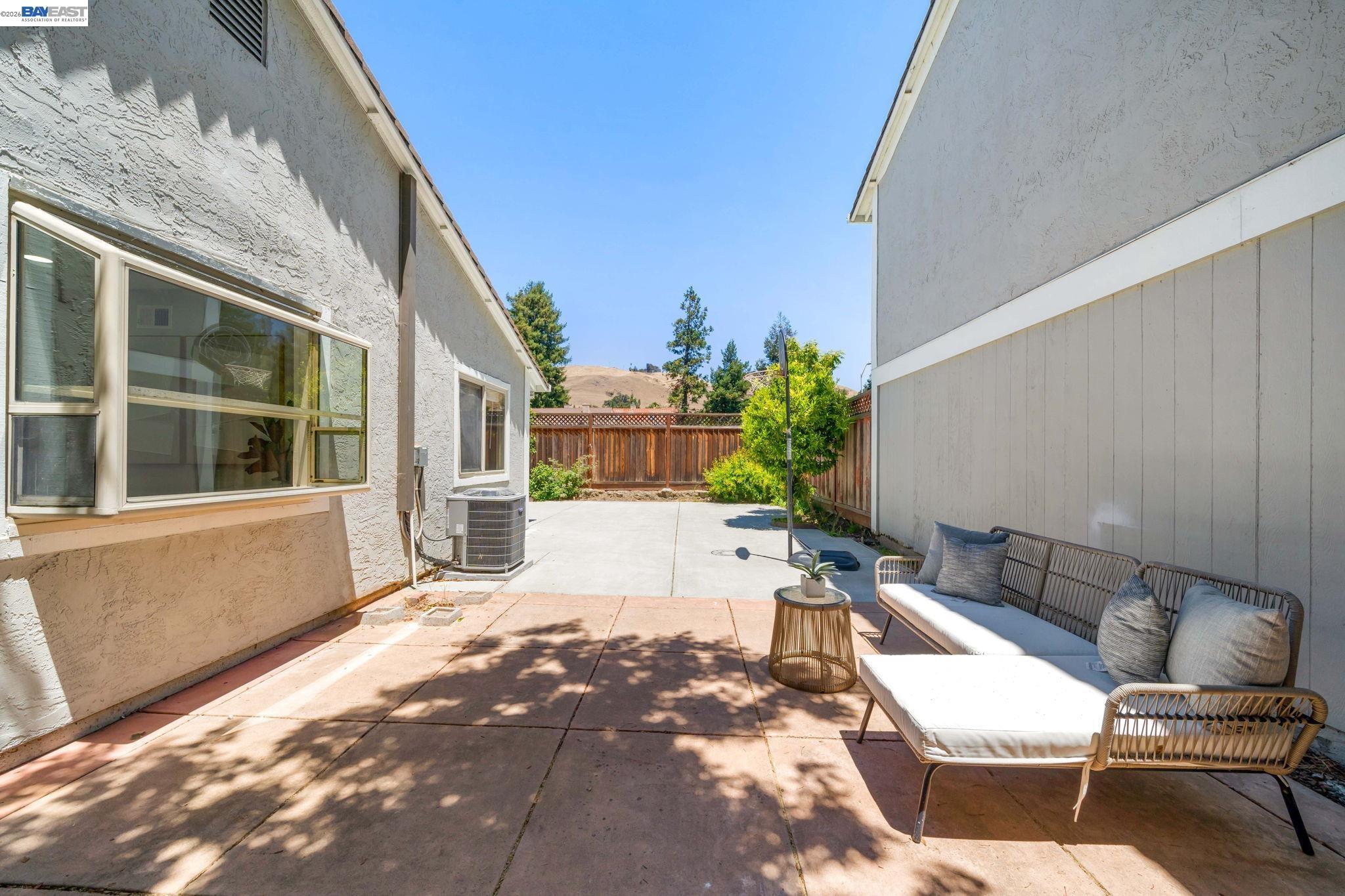 40130 Santa Teresa Cmn, Fremont CA 94539 — photo 22
