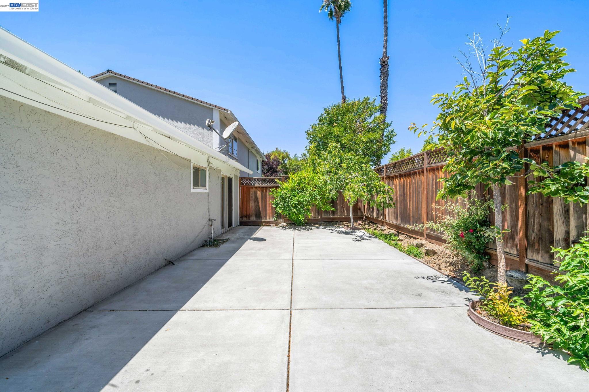 40130 Santa Teresa Cmn, Fremont CA 94539 — photo 25