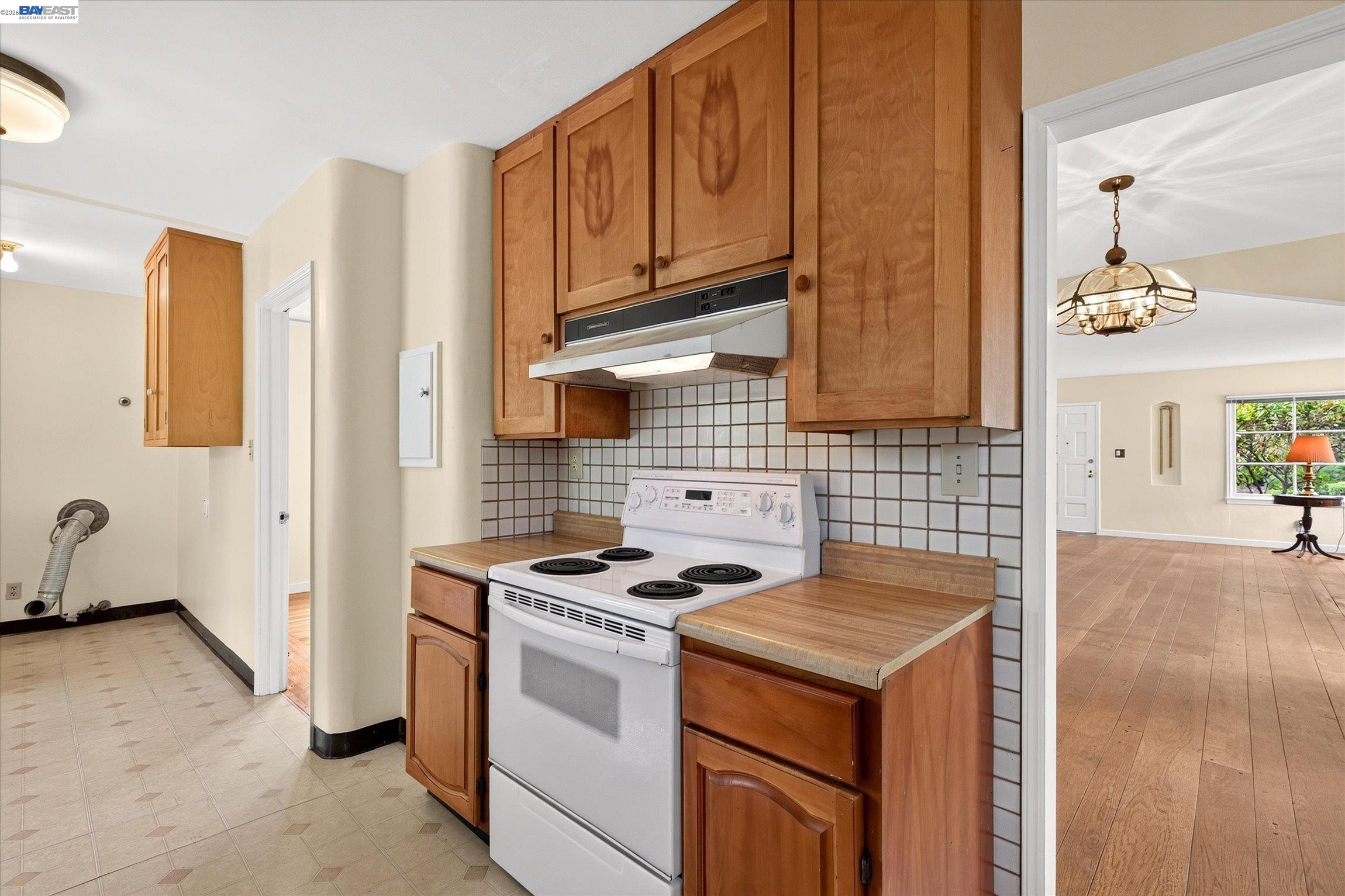 1075 Durant Ave, San Leandro CA 94577 — photo 13