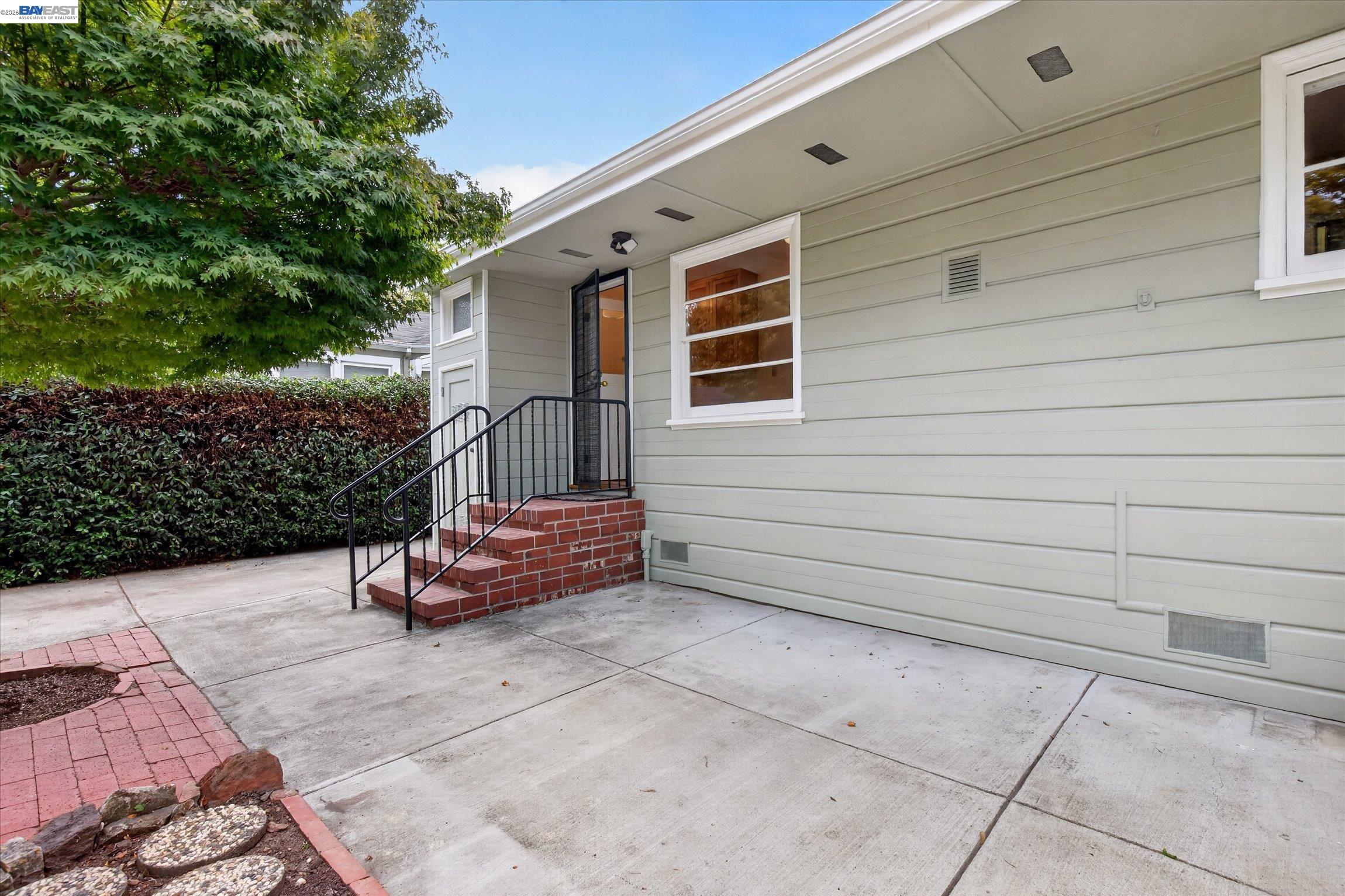 1075 Durant Ave, San Leandro CA 94577 — photo 27