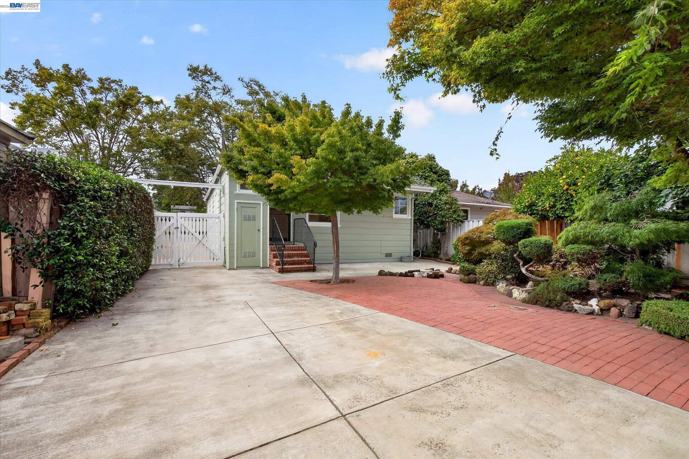 1075 Durant Ave, San Leandro CA 94577 — photo 31