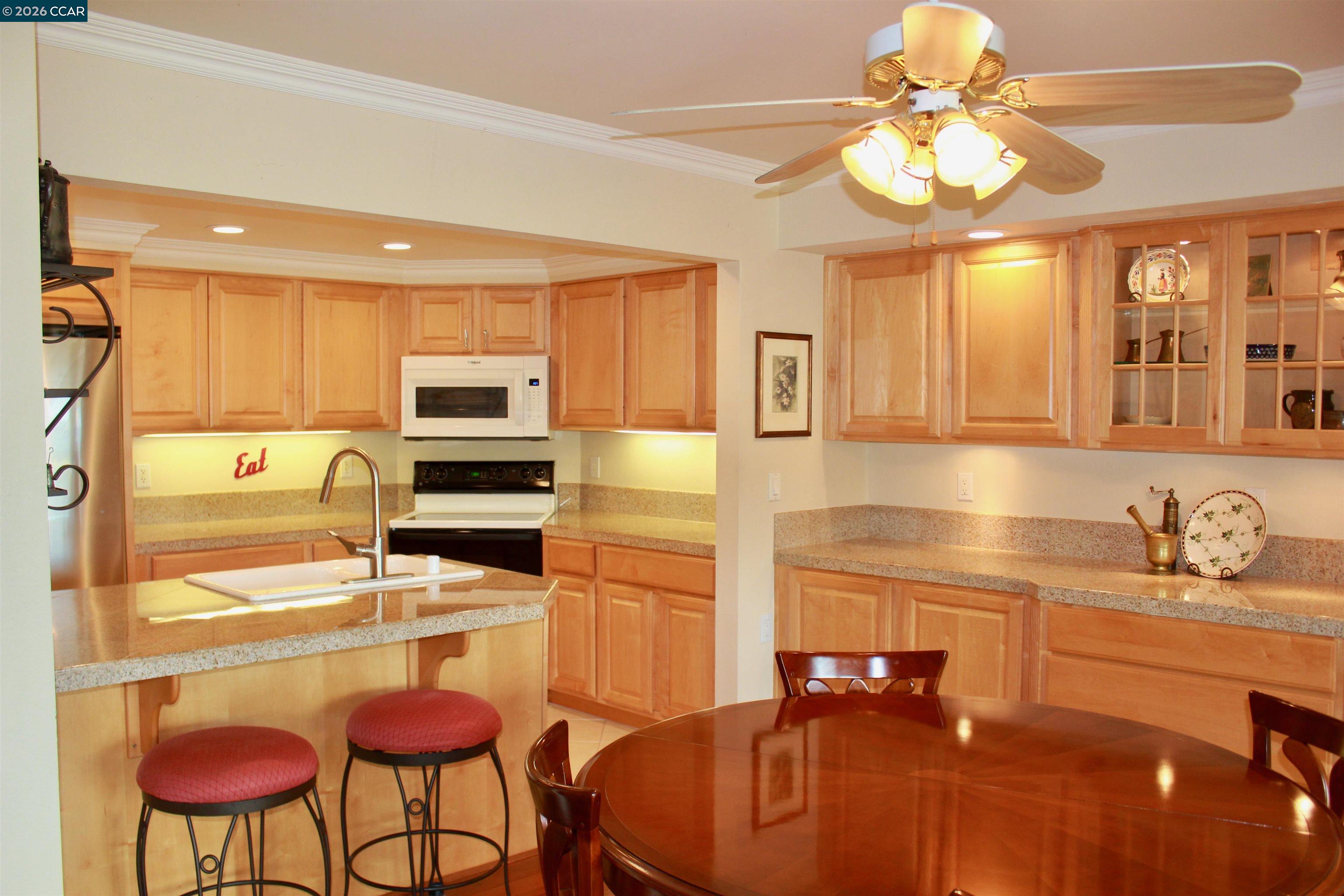 2100 Skycrest Drive # 10, Walnut Creek CA 94595 — photo 12