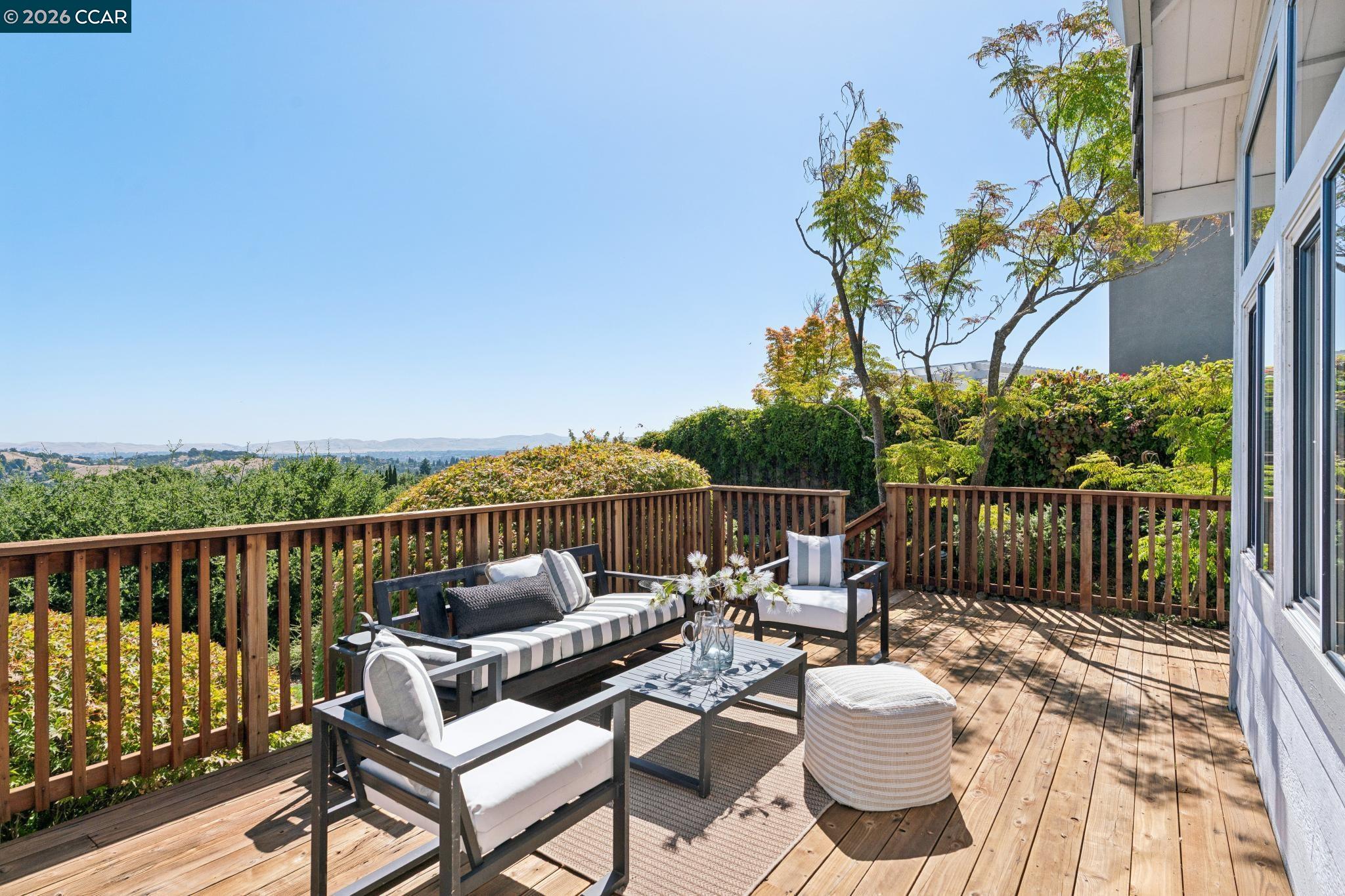 905 Dana Highlands Ct, Lafayette CA 94549 — photo 16