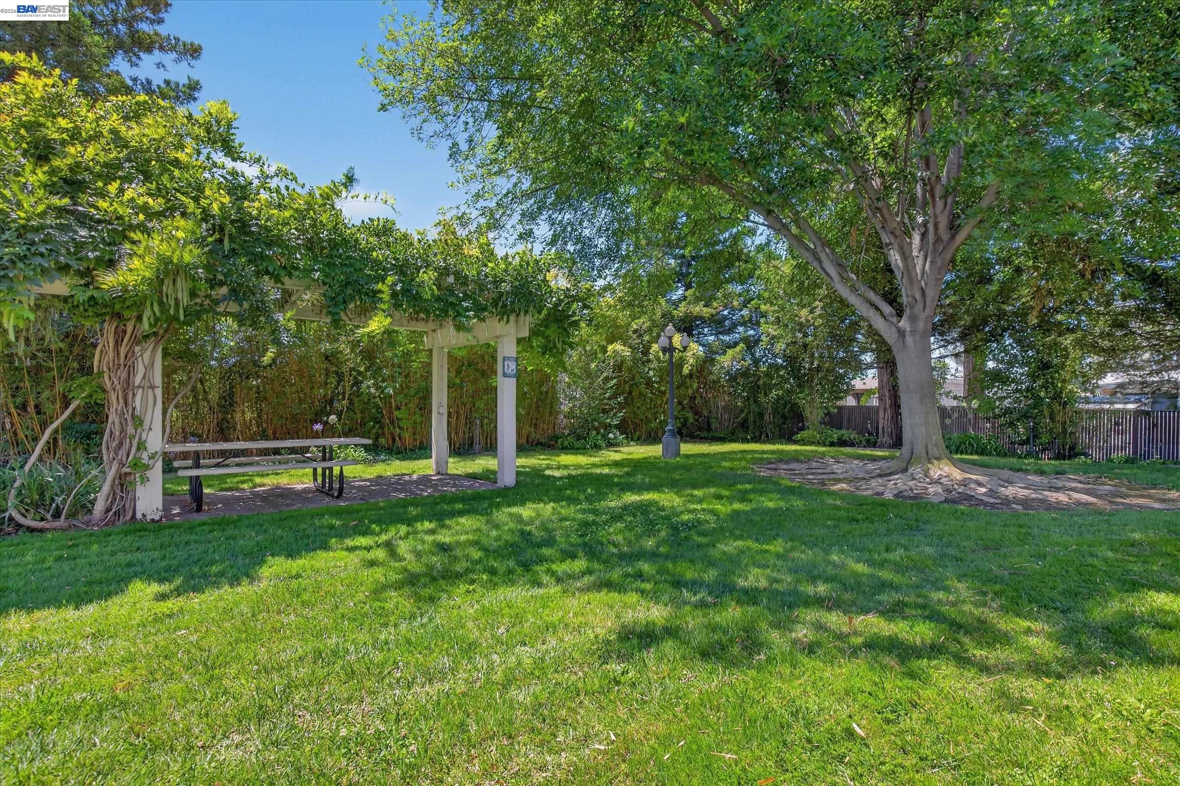 27787 Vasona Ct # 13, Hayward CA 94544 — photo 4