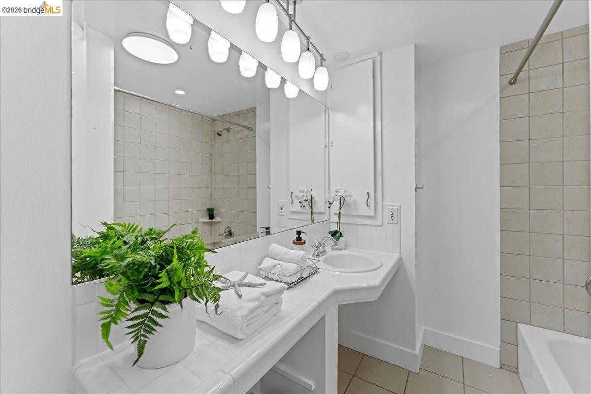 2725 Prince St. # 10, Berkeley CA 94705 — photo 16