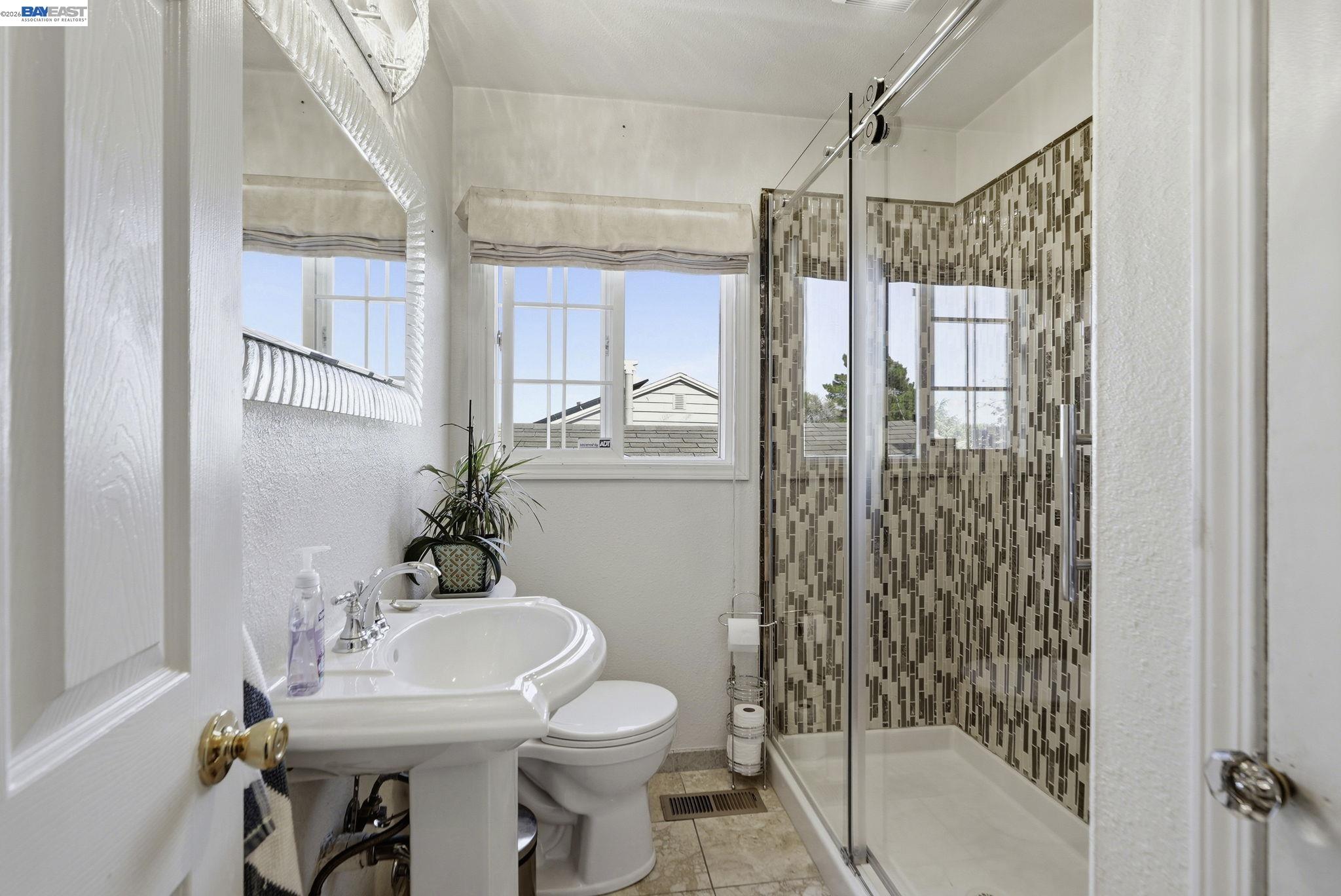 24025 2Nd St, Hayward CA 94541 — photo 42