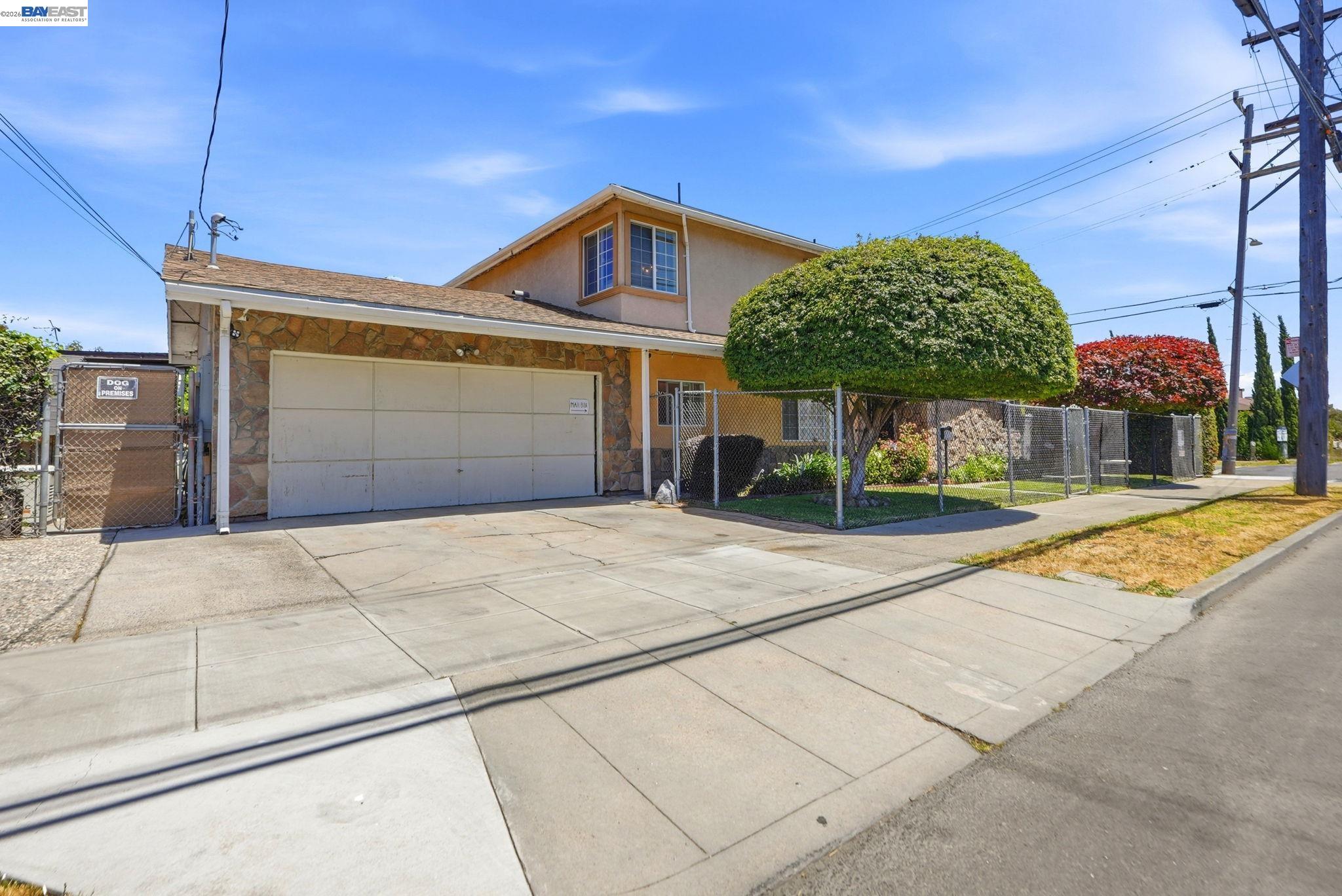 9034 Birch St, Oakland CA 94603 — photo 2