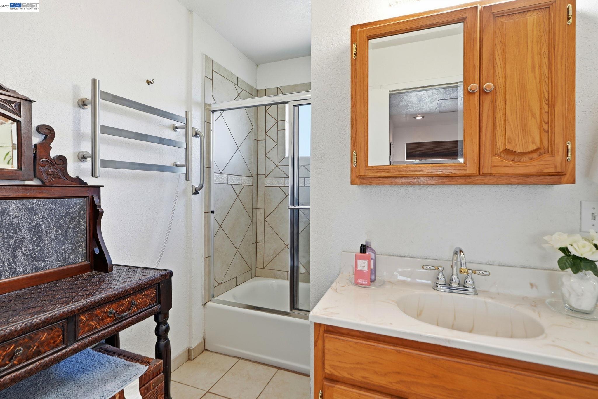 9034 Birch St, Oakland CA 94603 — photo 34